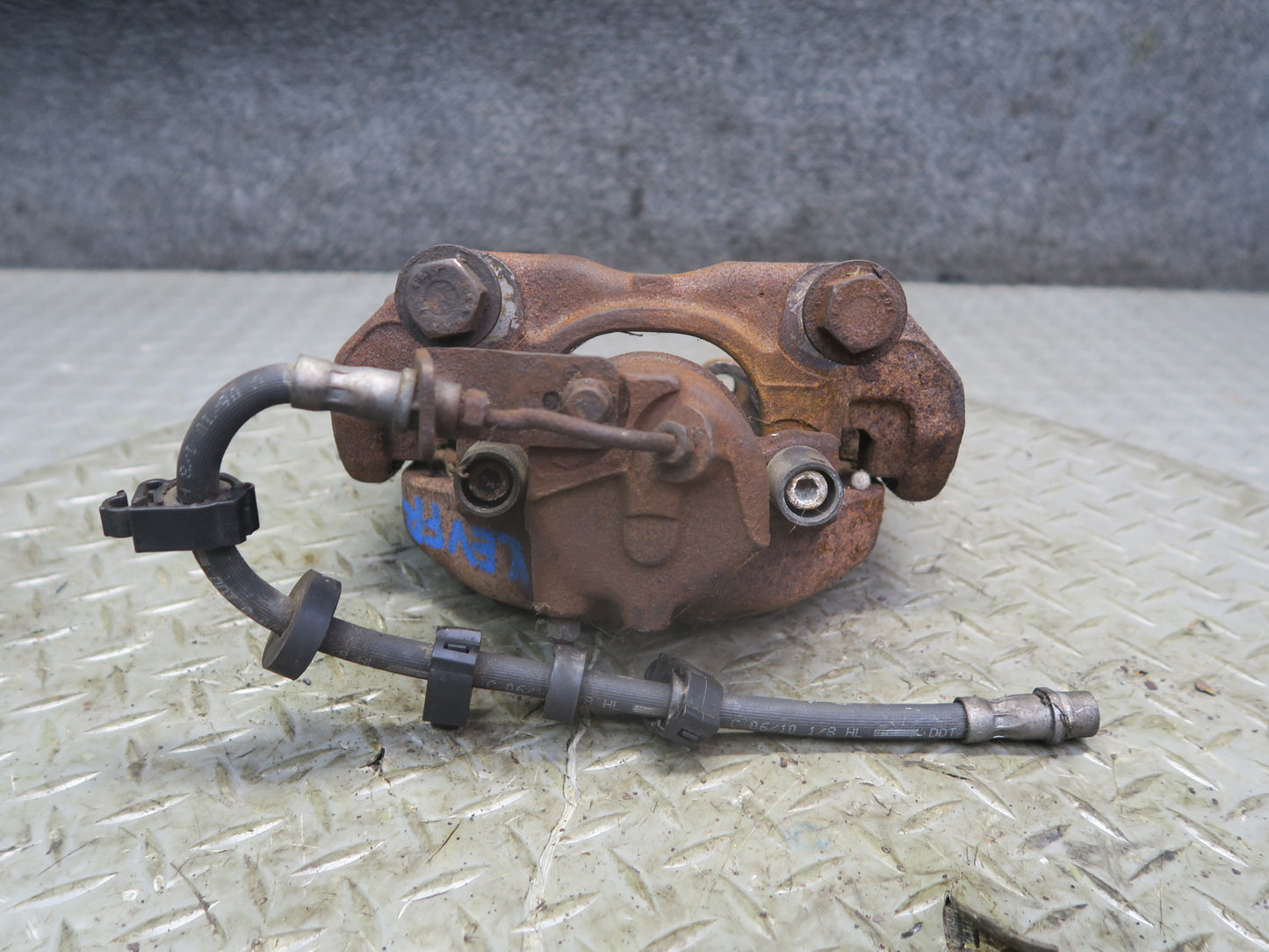 99-00 VW Eurovan T4 FWD 2.8L Set of 2 Front Left & Right Brake Caliper 91K OEM