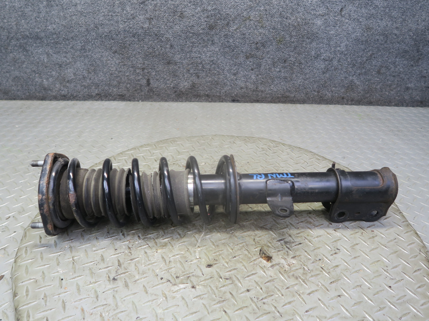 00-02 Toyota MR2 Spyder ZZW30L Set of 2 Rear Strut Shock Absorber KYB Excel-g