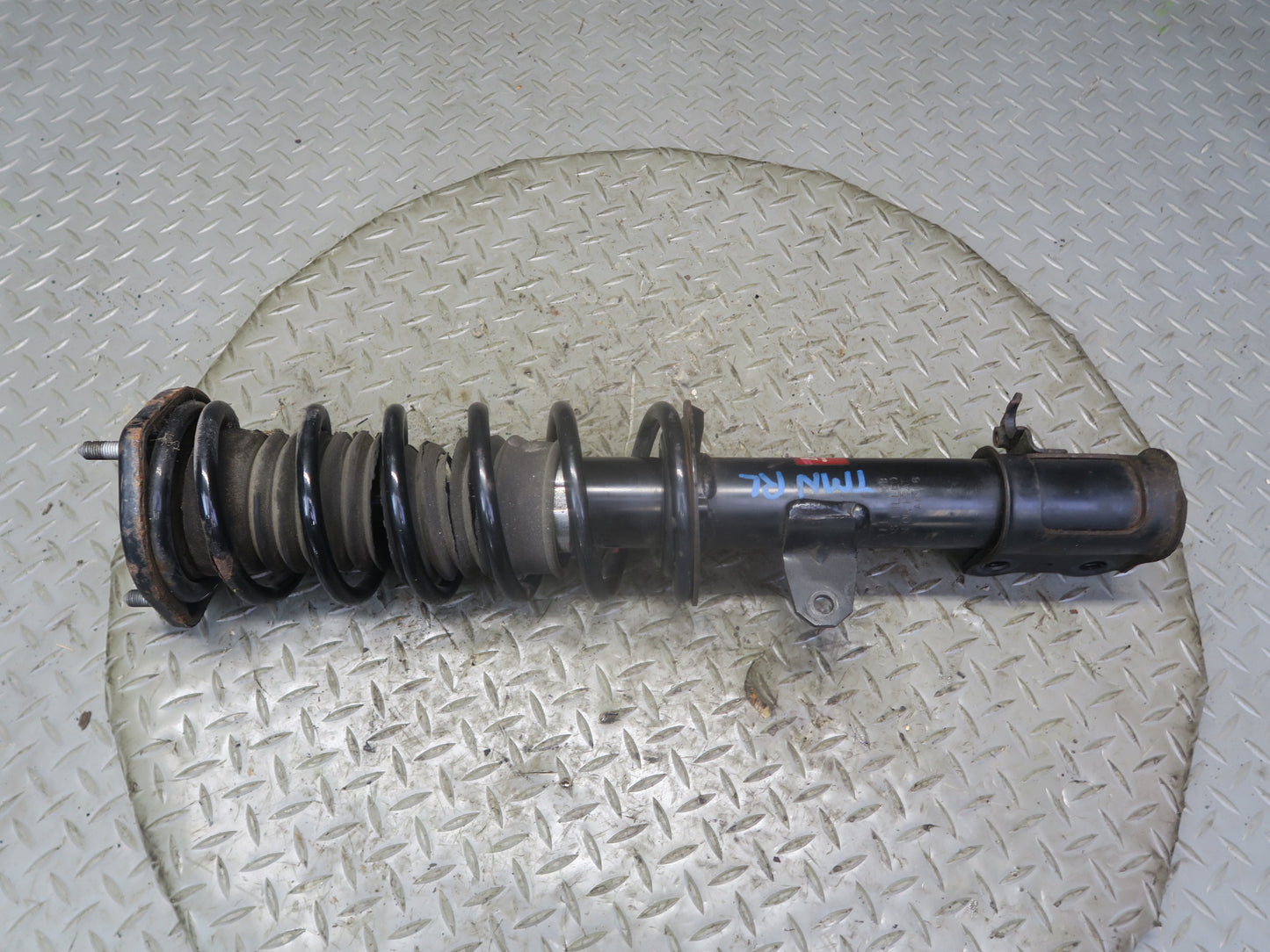00-02 Toyota MR2 Spyder ZZW30L Set of 2 Rear Strut Shock Absorber KYB Excel-g