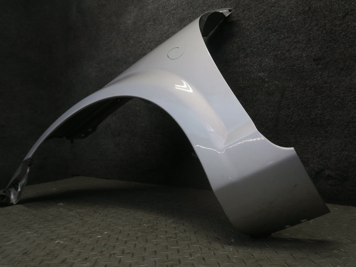 00-05 Toyota MR2 Spyder ZZW30L Front Left Fender Shell Panel Cover Silver OEM