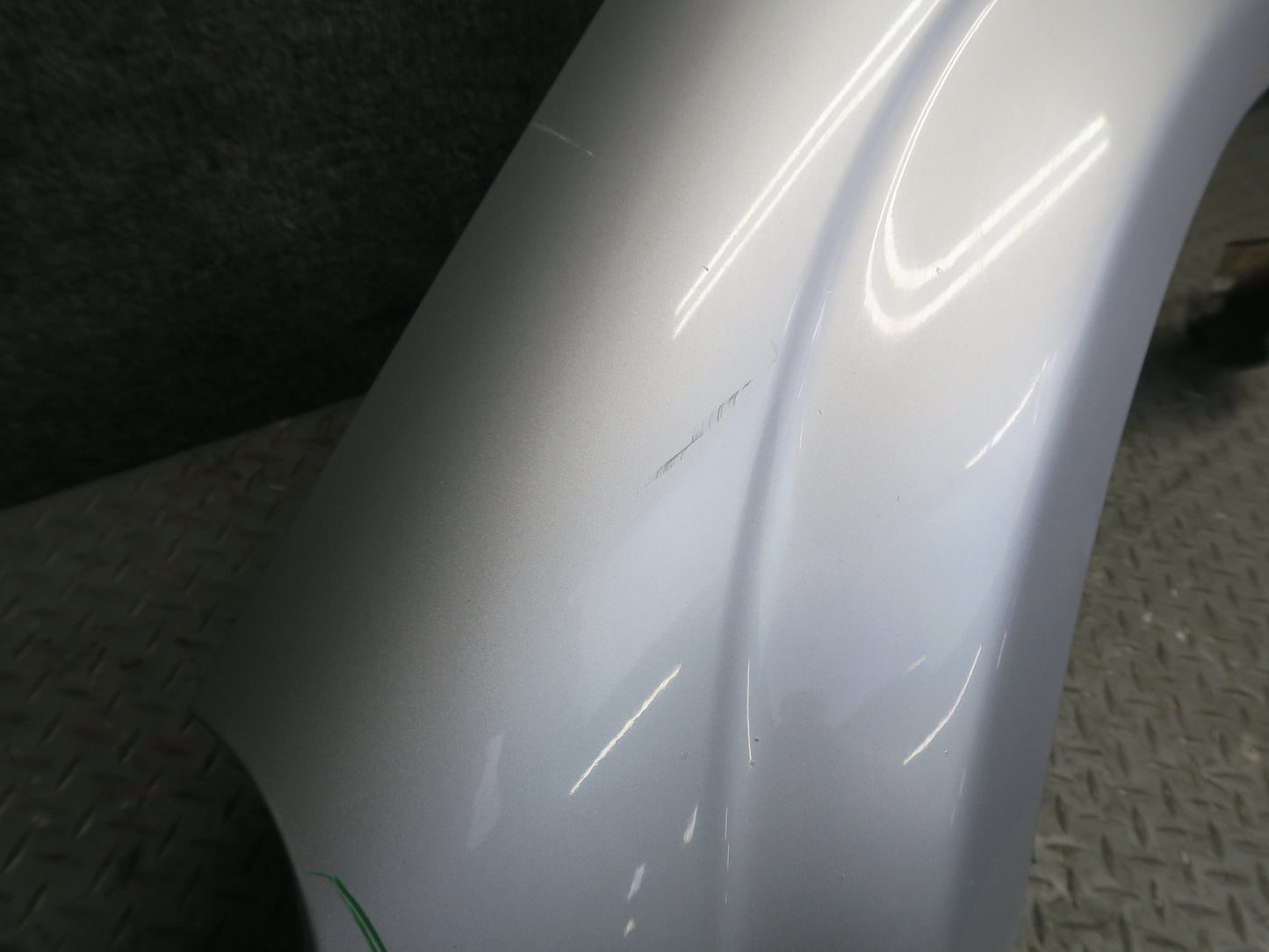 00-05 Toyota MR2 Spyder ZZW30L Front Left Fender Shell Panel Cover Silver OEM