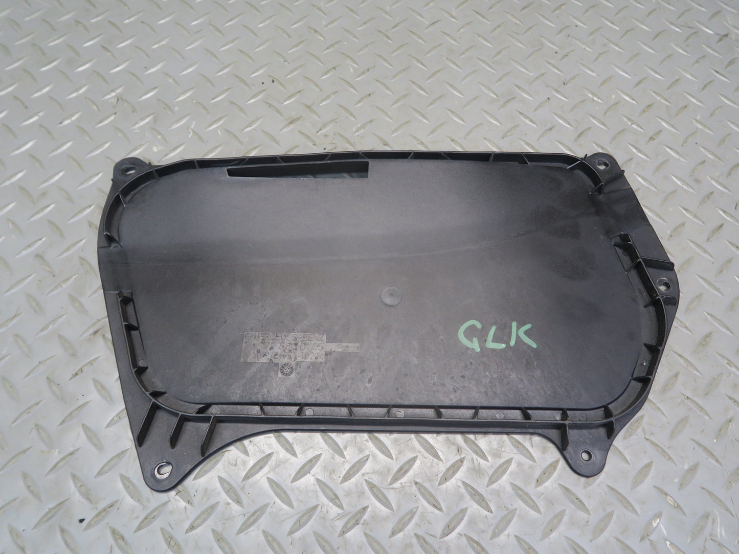2012-2020 Mercedes R172 SLK SLC Hood Left Side Vent Grille W/ Lower Cover Set