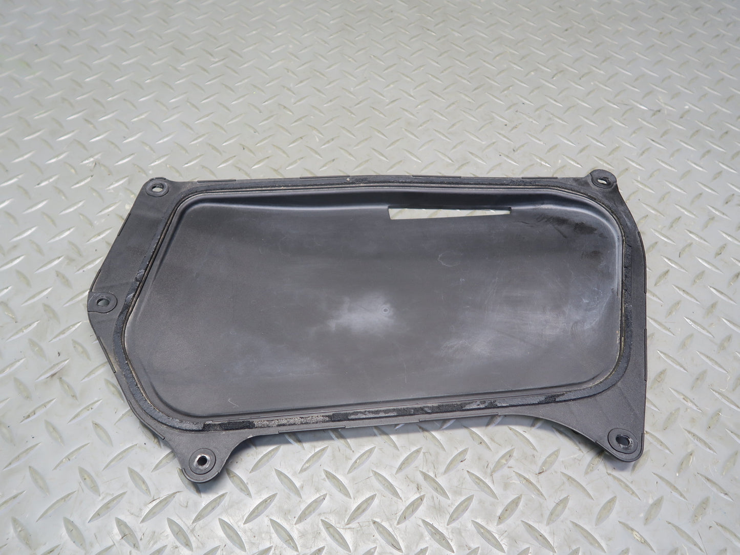 2012-2020 Mercedes R172 SLK SLC Hood Left Side Vent Grille W/ Lower Cover Set