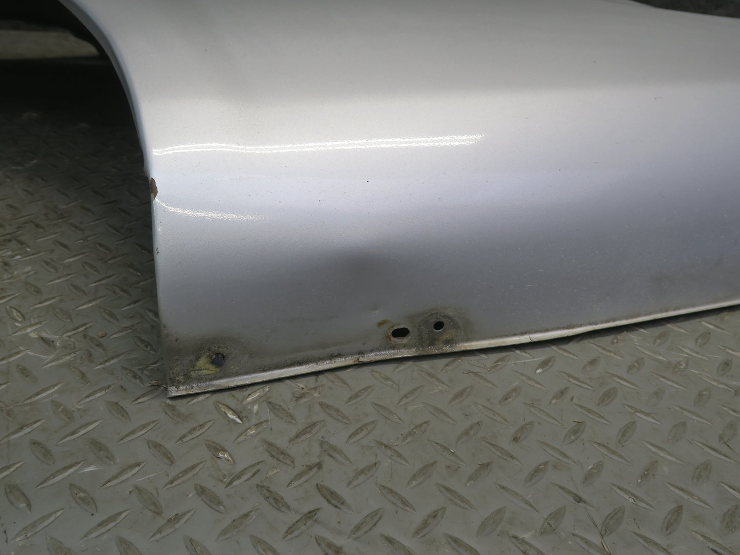 00-05 Toyota MR2 Spyder ZZW30L Rear Right Quarter Shell Cover Panel Silver OEM