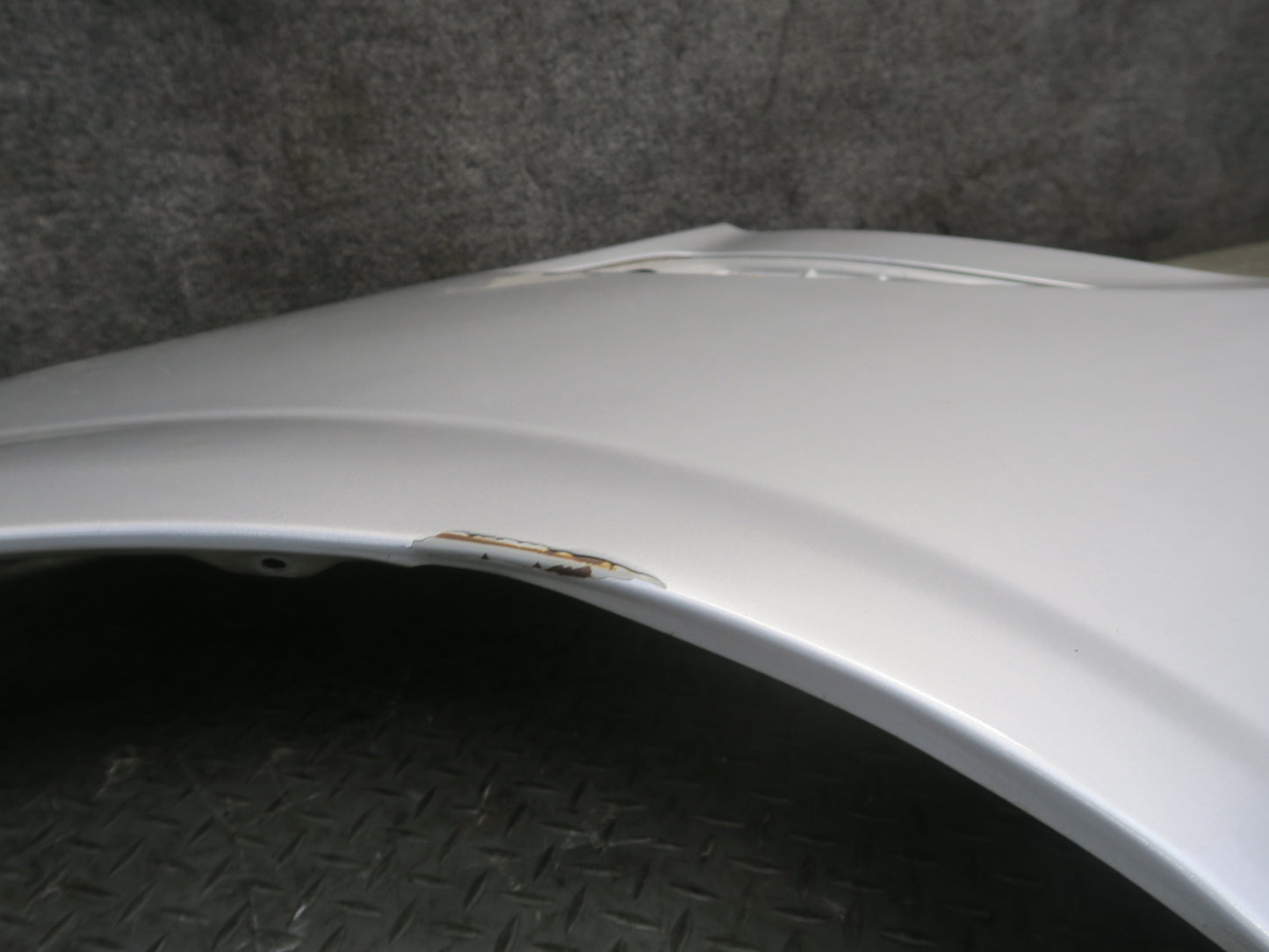 00-05 Toyota MR2 Spyder ZZW30L Rear Right Quarter Shell Cover Panel Silver OEM