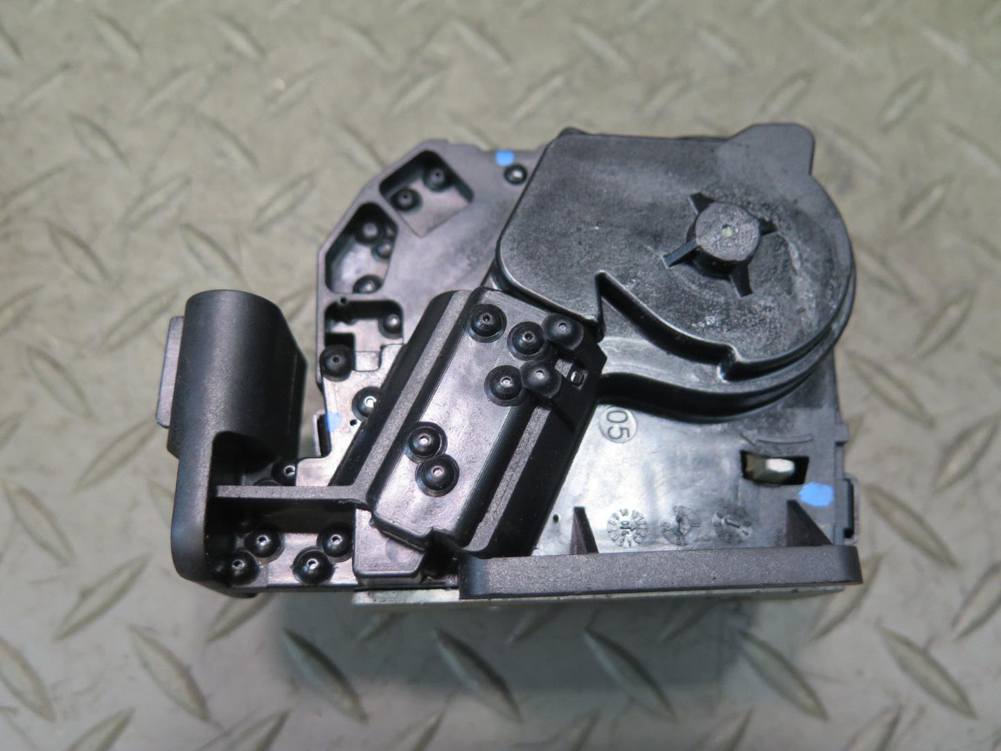 2005-2009 Hummer H2 SUT Rear Right & Left Side Window Lock Actuator Set