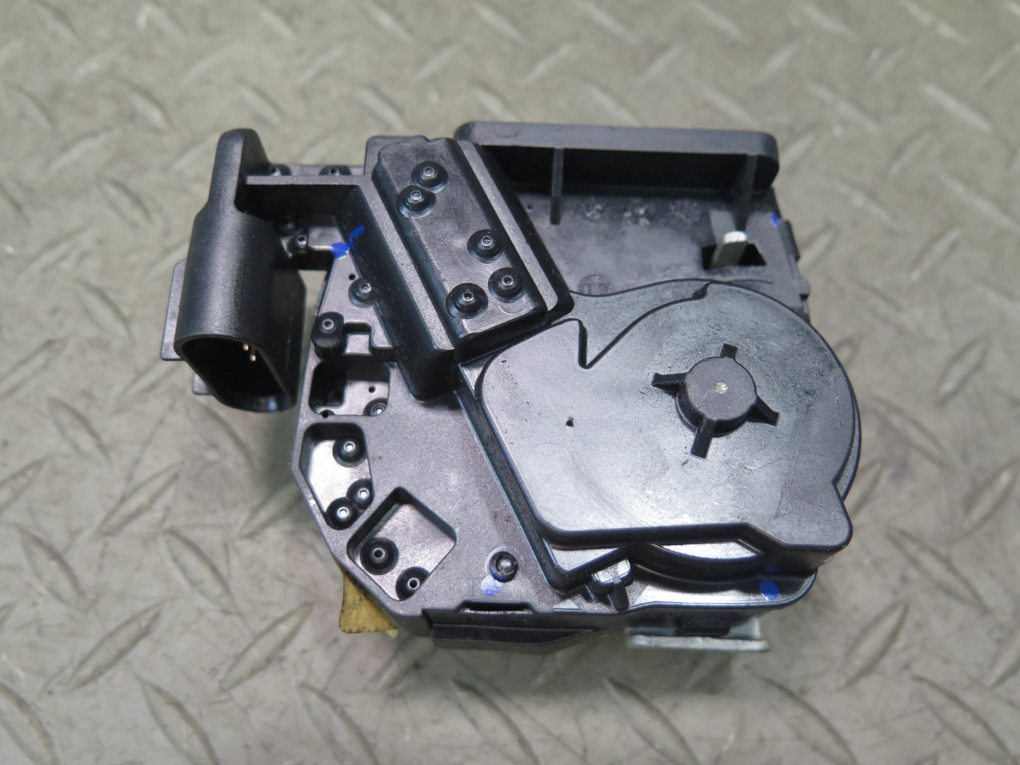 2005-2009 Hummer H2 SUT Rear Right & Left Side Window Lock Actuator Set