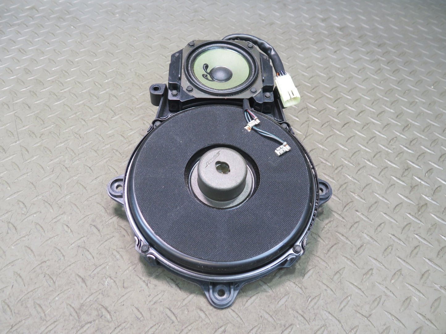 97-04 Chevrolet Corvette C5 Convertible Set of 2 Door Bose Speaker 10278959 OEM