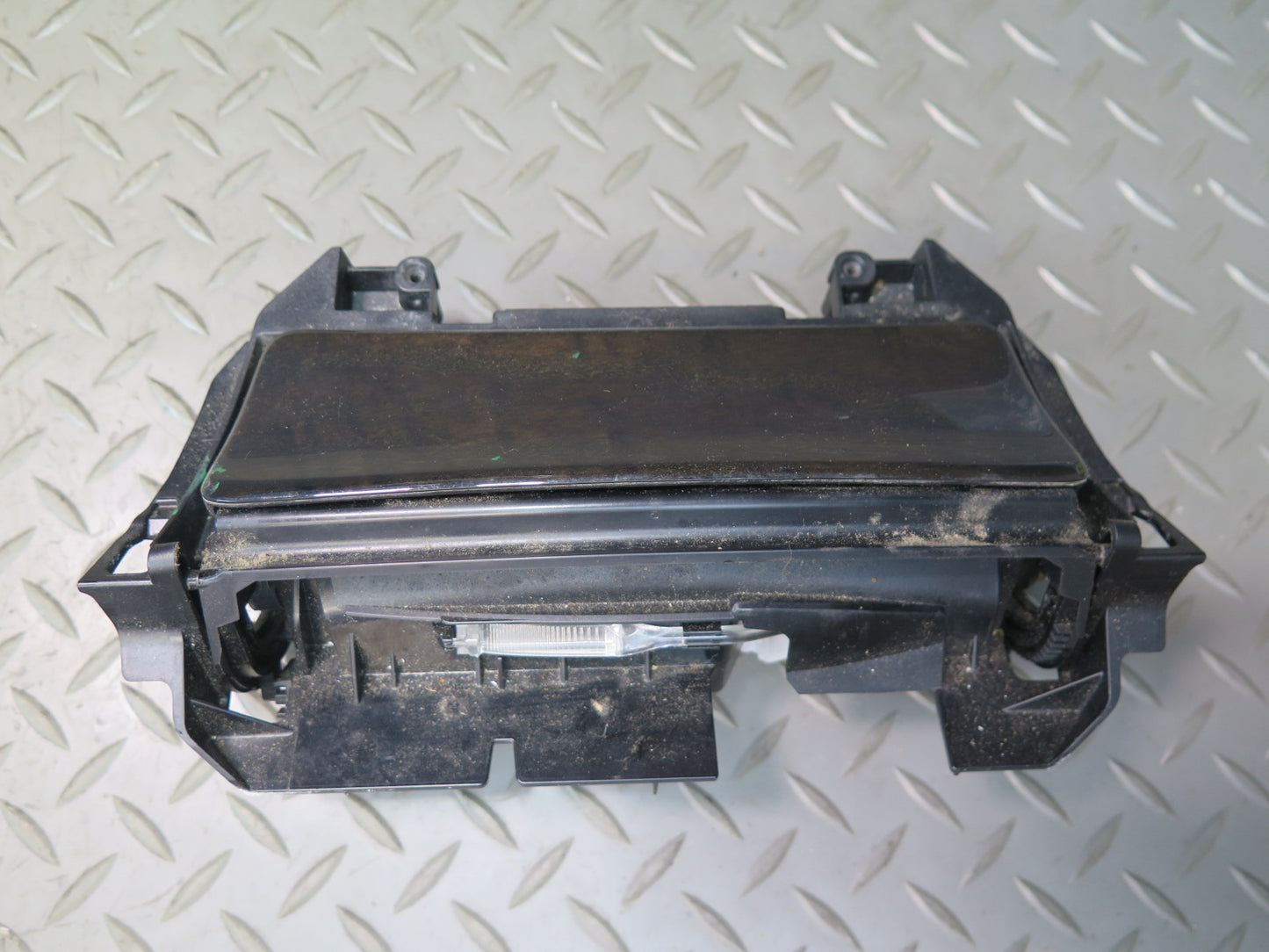 2012-2020 Mercedes R172 SLK SLC Front Center Console Ashtray Storage Wood
