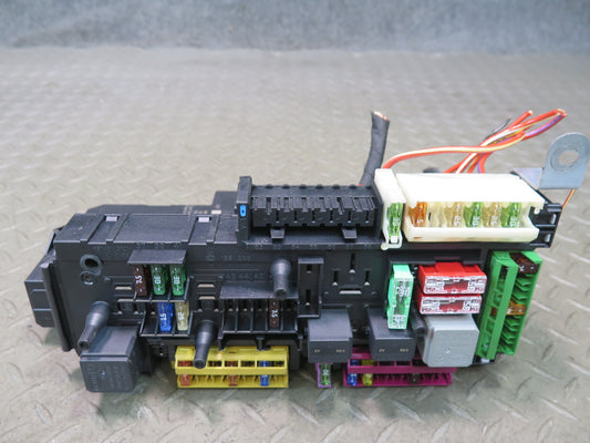 2012-2016 Mercedes R172 SLK Rear SAM Module Relay Fuse Box Assembly A1729002611
