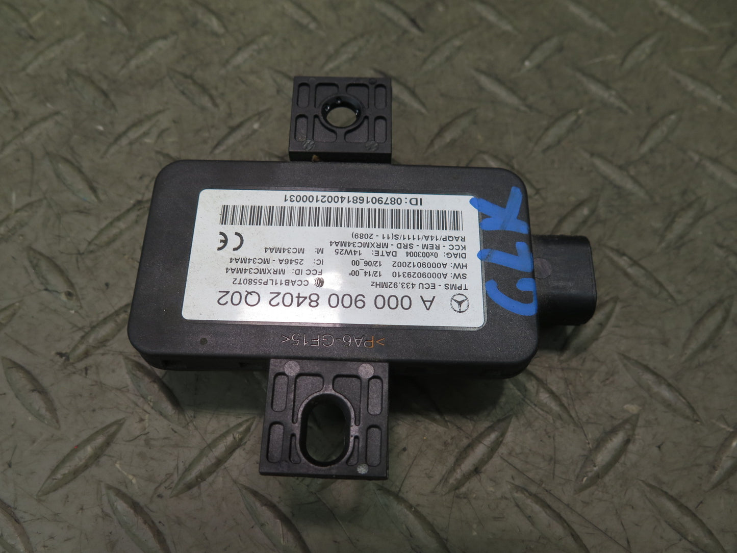 2012-2020 Mercedes R172 SLK SLC TPMS Tire Pressure Monitoring Sensor Module