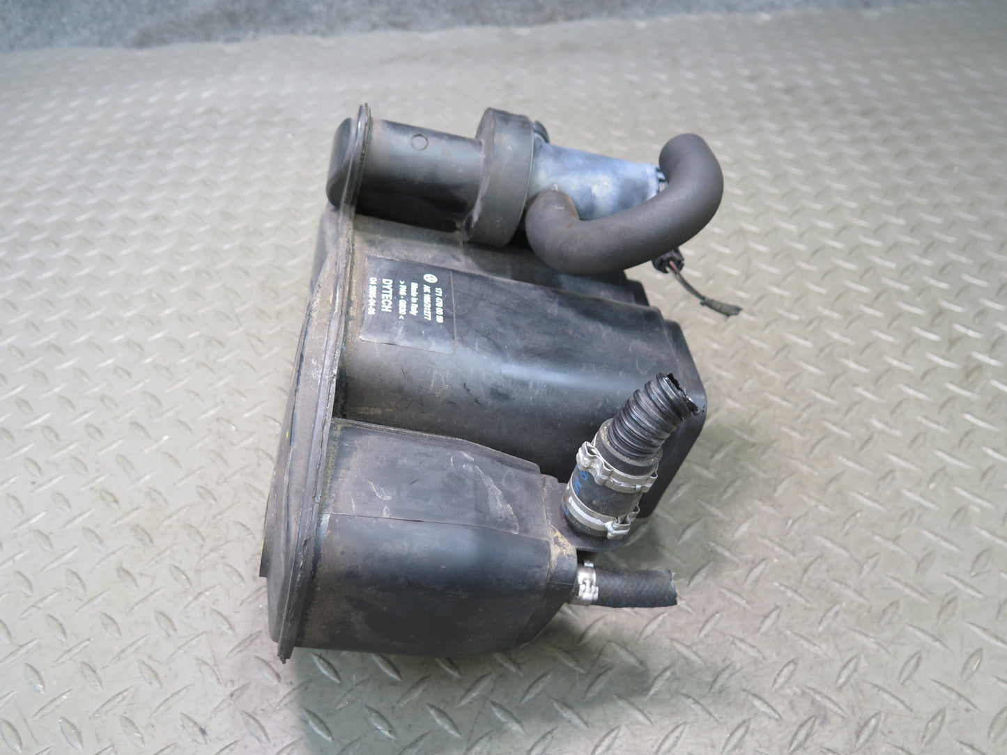 2012-2020 Mercedes R172 SLK SLC Fuel Evaporator Charcoal Vapor Canister