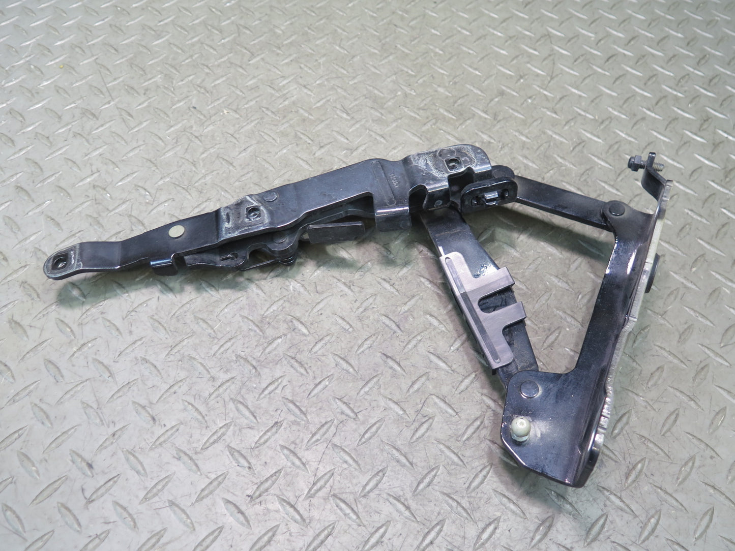 2012-2020 Mercedes R172 SLK SLC Front Left & Right Hood Hinge Set of 2