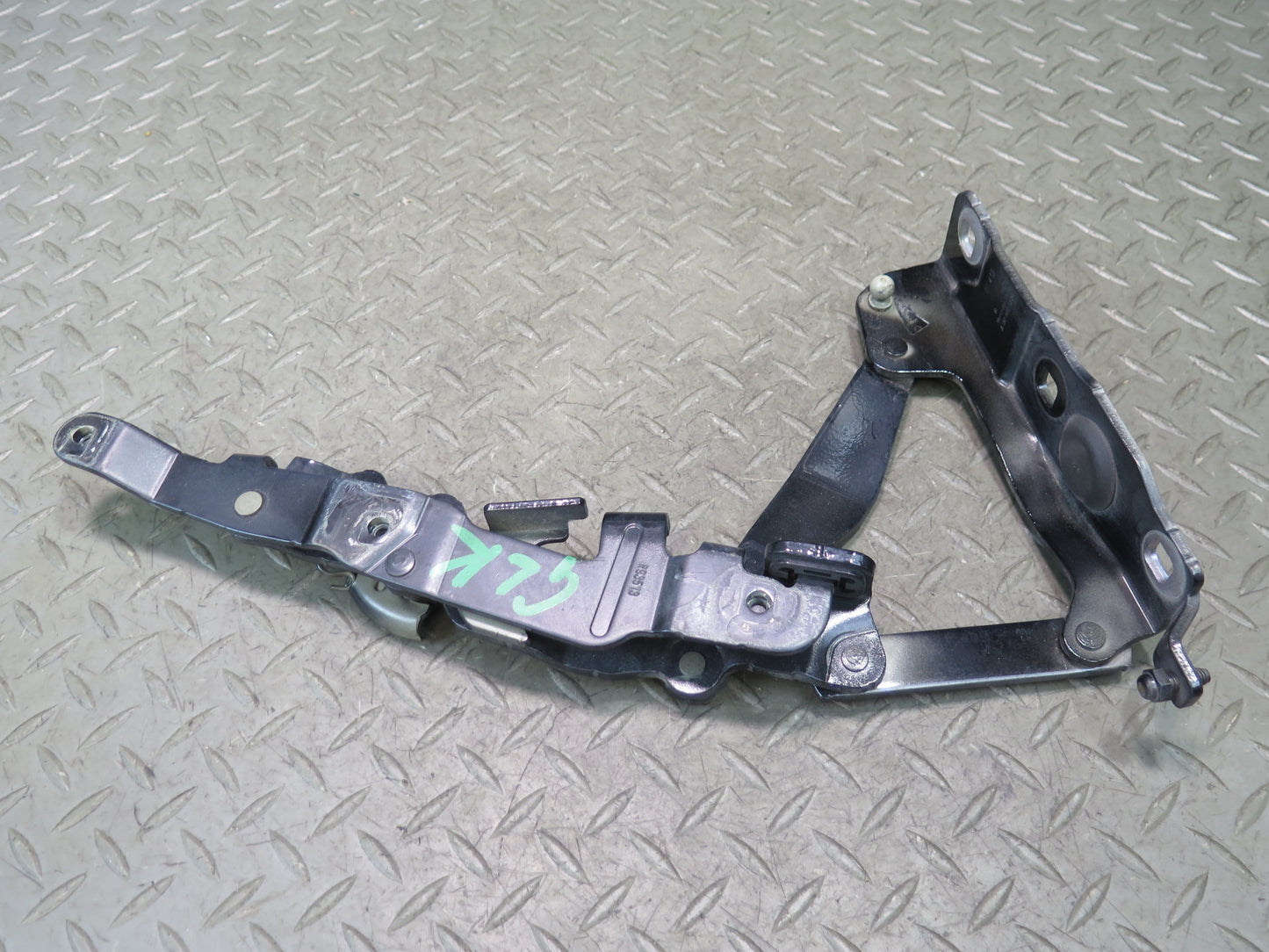 2012-2020 Mercedes R172 SLK SLC Front Left & Right Hood Hinge Set of 2