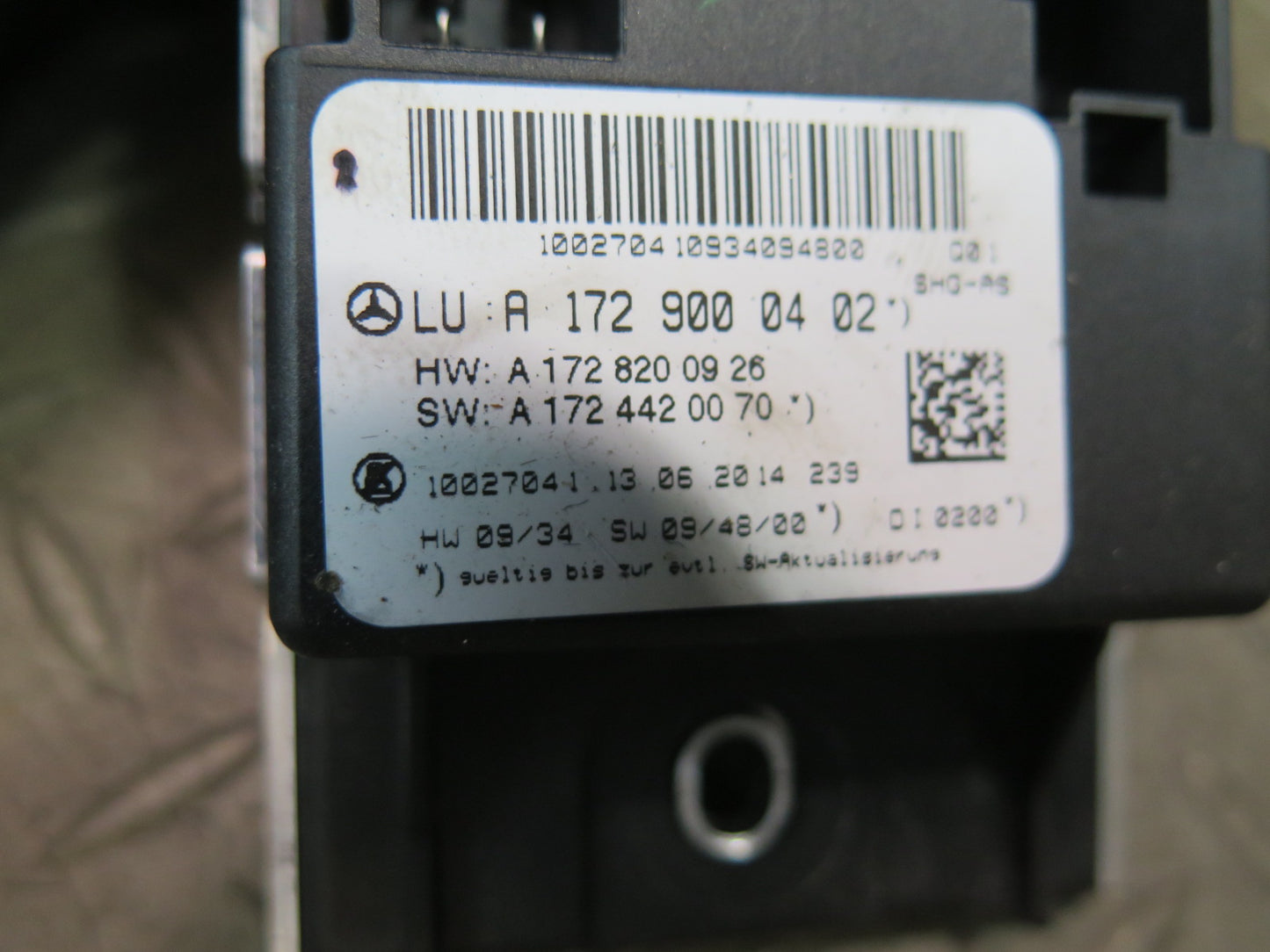 2012-2020 Mercedes R172 SLK SLC Seat Airscarf Control Module A1729000402