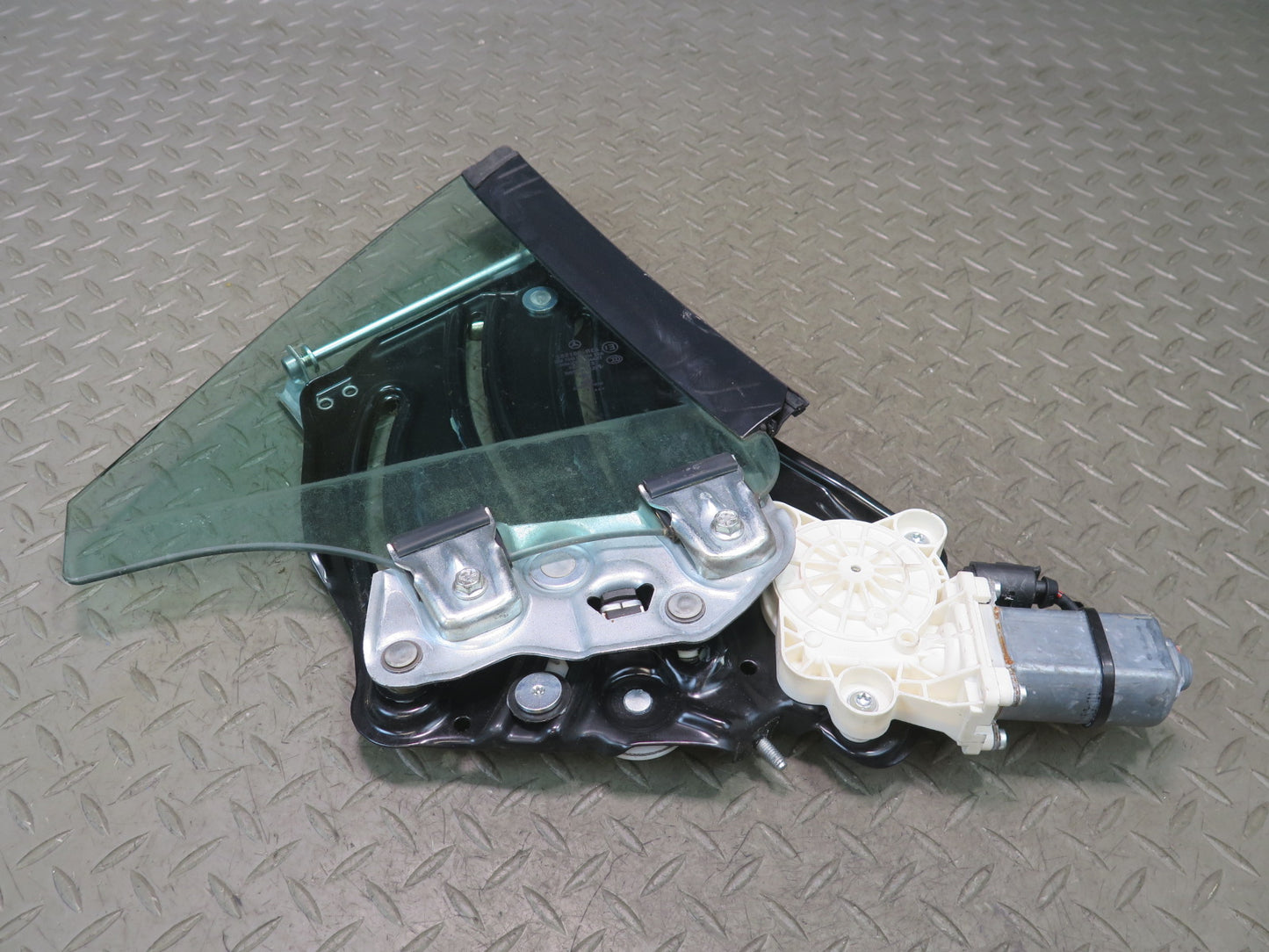 2012-2020 Mercedes R172 SLK SLC Right Pass Side Rear Window Glass W/ Regulator