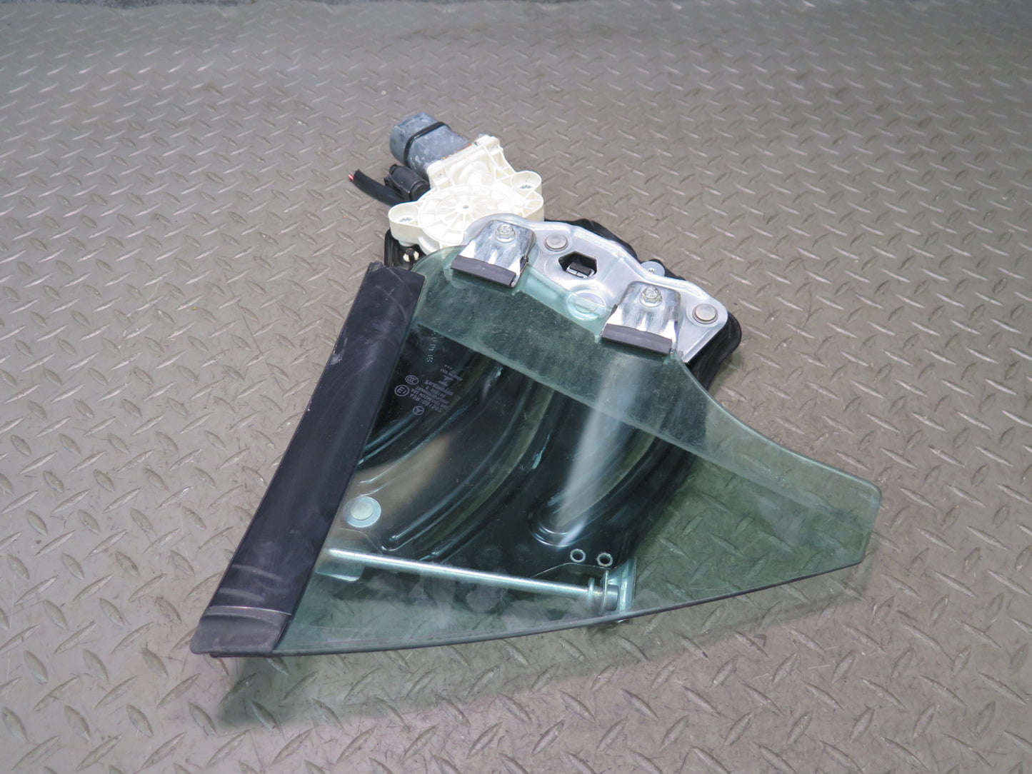 2012-2020 Mercedes R172 SLK SLC Right Pass Side Rear Window Glass W/ Regulator
