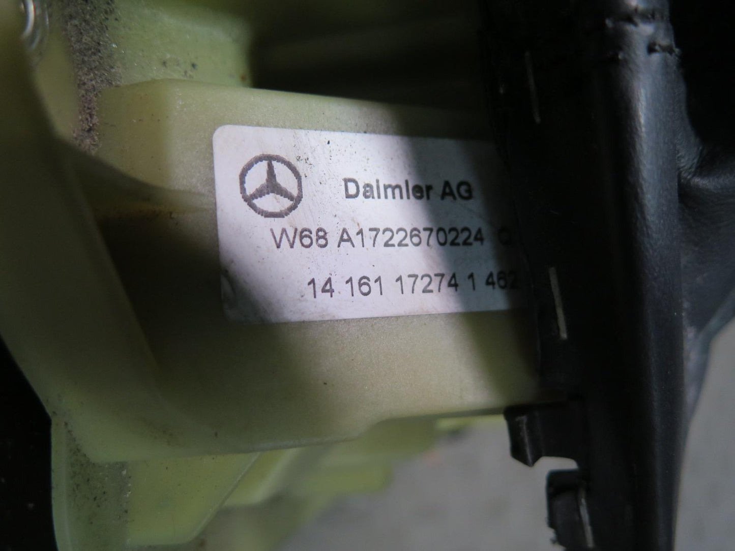 12-16 Mercedes R172 SLK Automatic Transmission Gear Box Shifter Selector W/ Knob