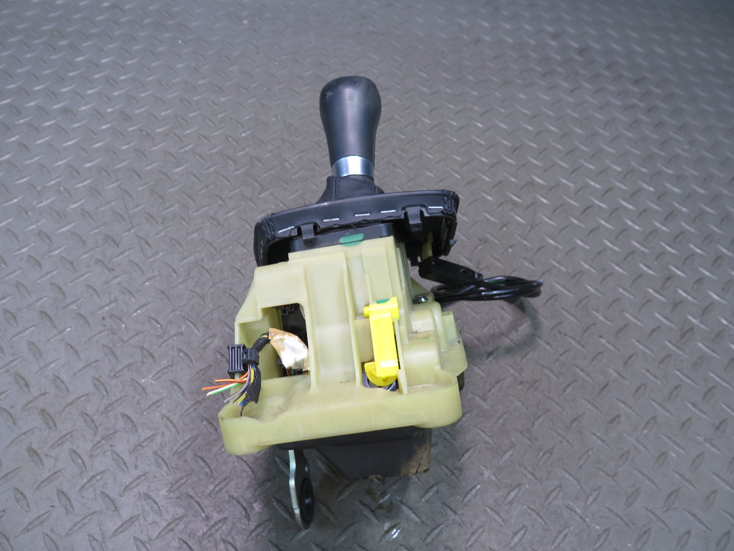 12-16 Mercedes R172 SLK Automatic Transmission Gear Box Shifter Selector W/ Knob