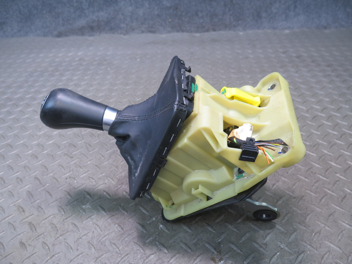 12-16 Mercedes R172 SLK Automatic Transmission Gear Box Shifter Selector W/ Knob