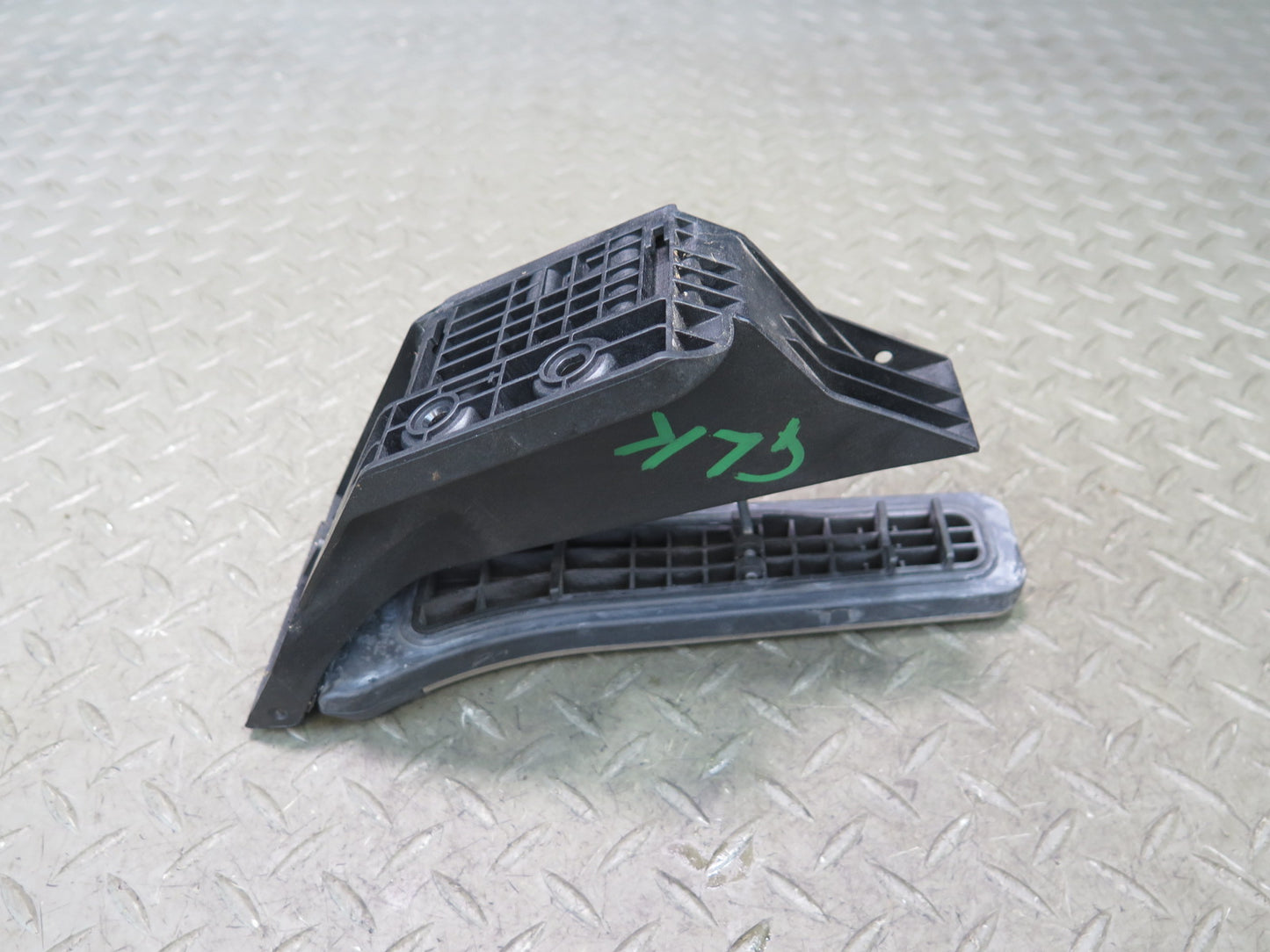 2012-2020 Mercedes R172 SLK SLC Acceleration Gas Throttle Pedal A2043000200