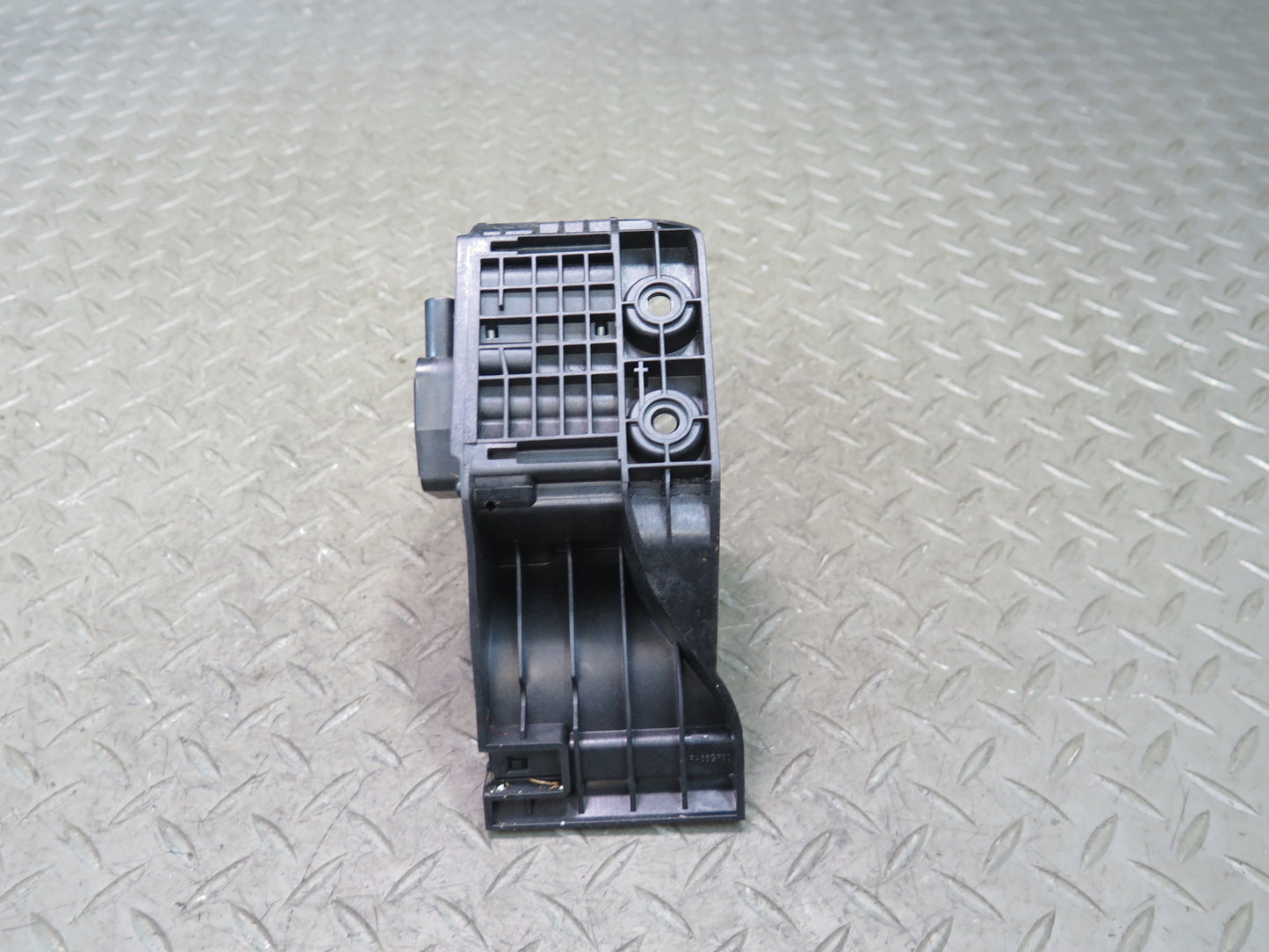 2012-2020 Mercedes R172 SLK SLC Acceleration Gas Throttle Pedal A2043000200