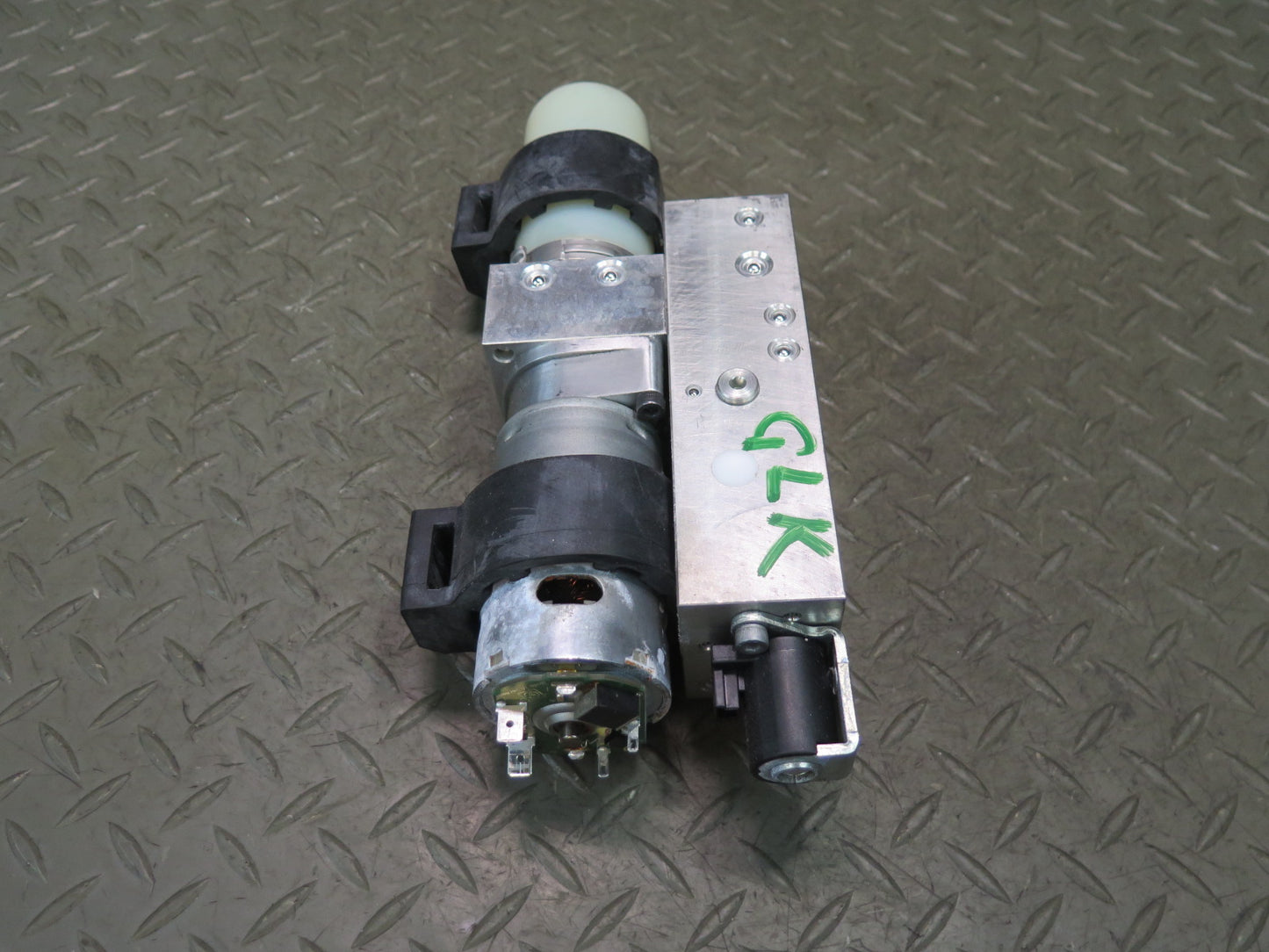 2012-2020 Mercedes R172 SLK SLC Convertible TOP Roof Hydraulic Pump Motor