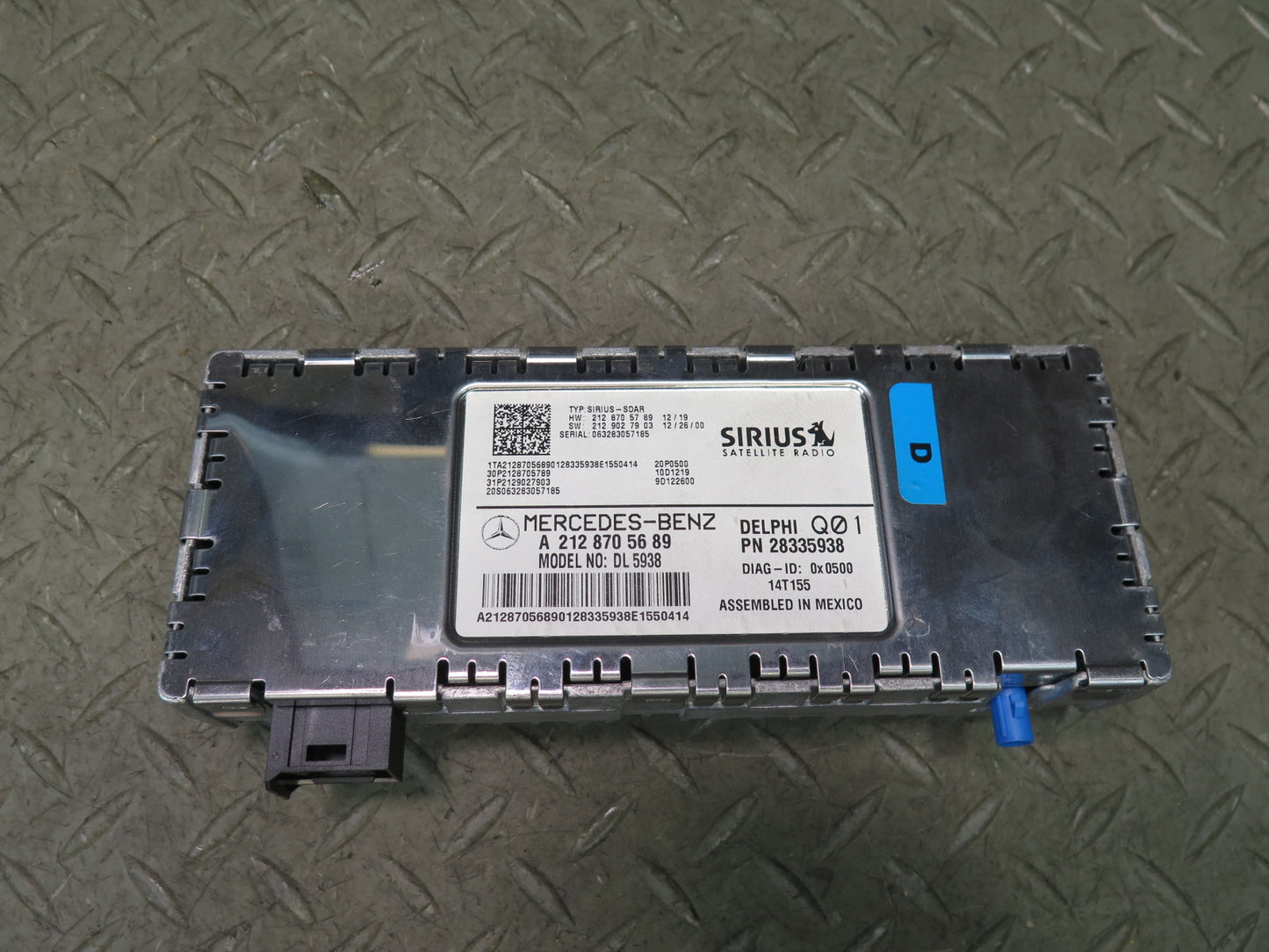 2012-2016 Mercedes R172 SLK Sirius Satellite Radio Receiver Control Module