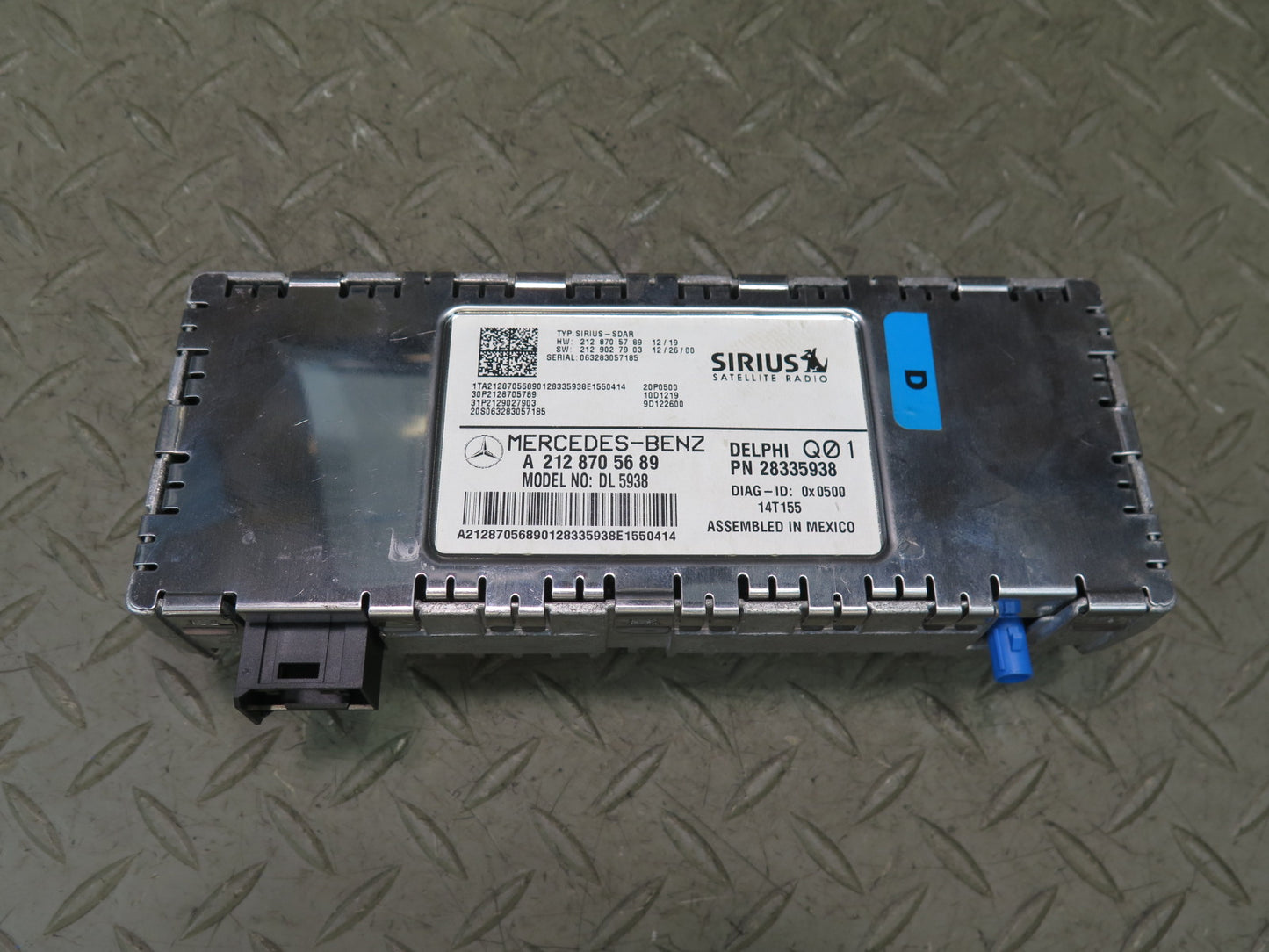 2012-2016 Mercedes R172 SLK Sirius Satellite Radio Receiver Control Module