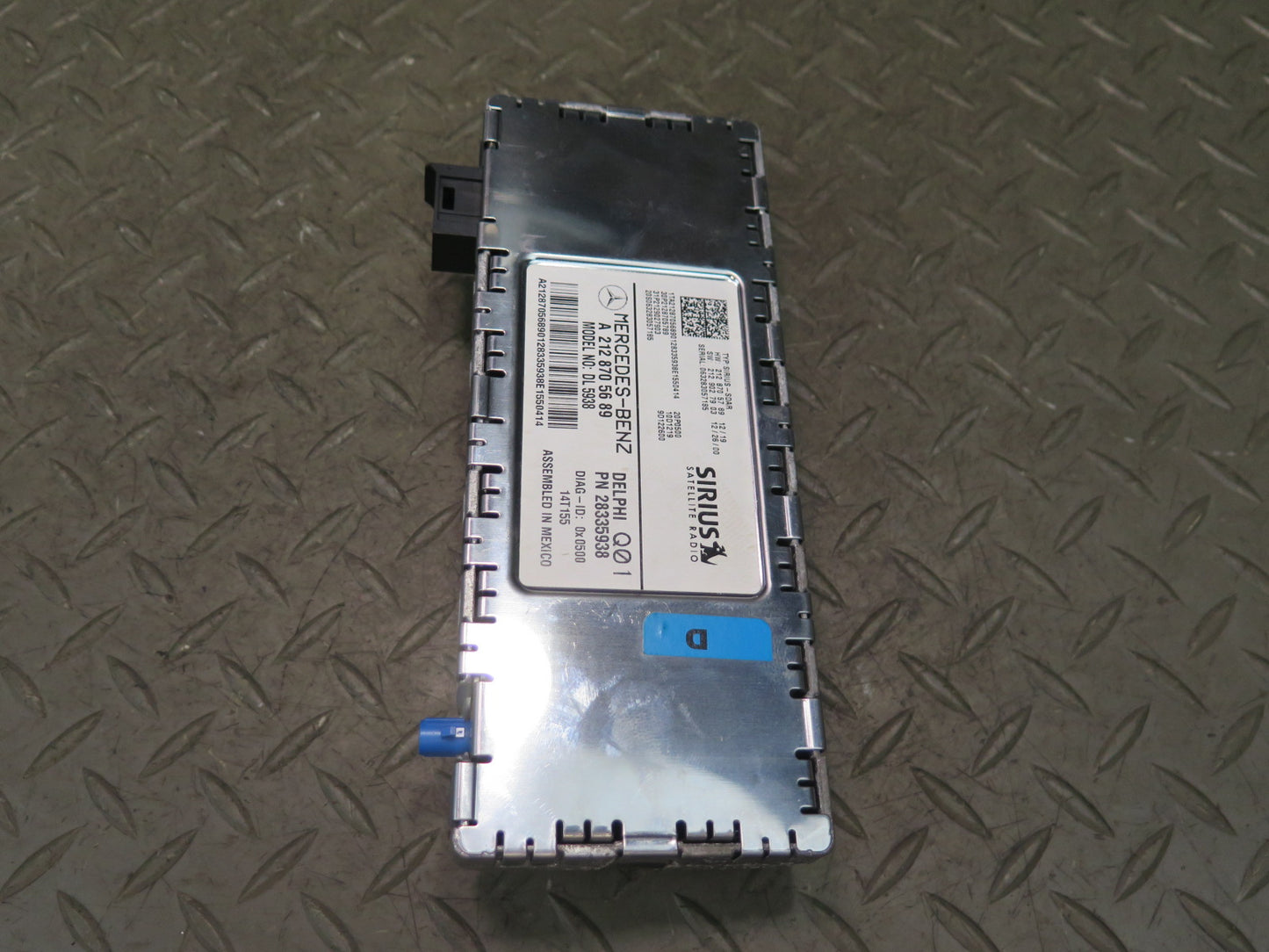 2012-2016 Mercedes R172 SLK Sirius Satellite Radio Receiver Control Module