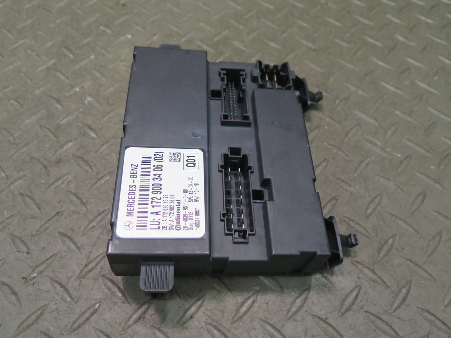 2012-2020 Mercedes R172 SLK SLC Convertible TOP Roof Control Module Unit