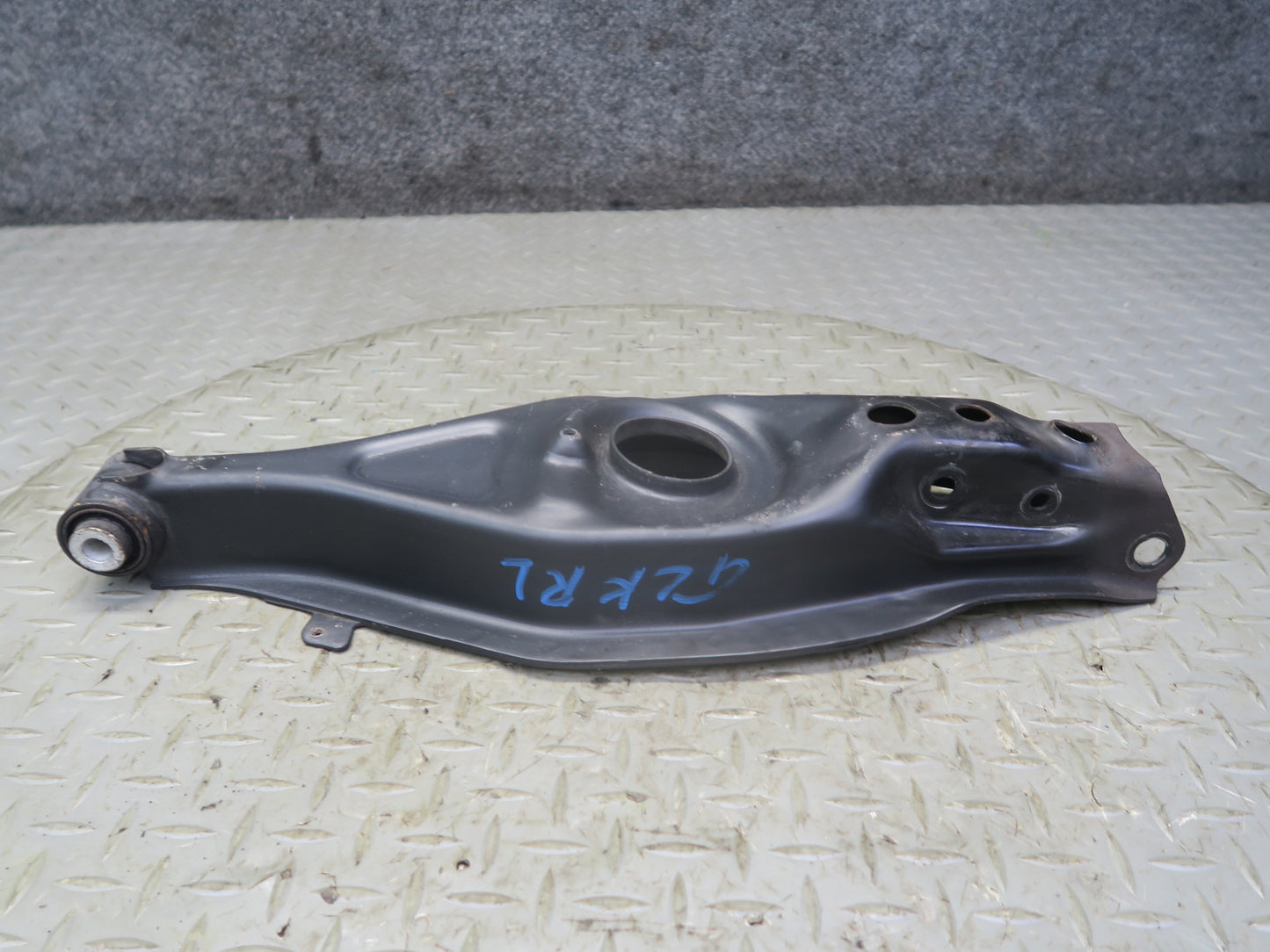 2012-2020 Mercedes R172 SLK SLC RWD Rear Left Side Suspension Control Arm Set