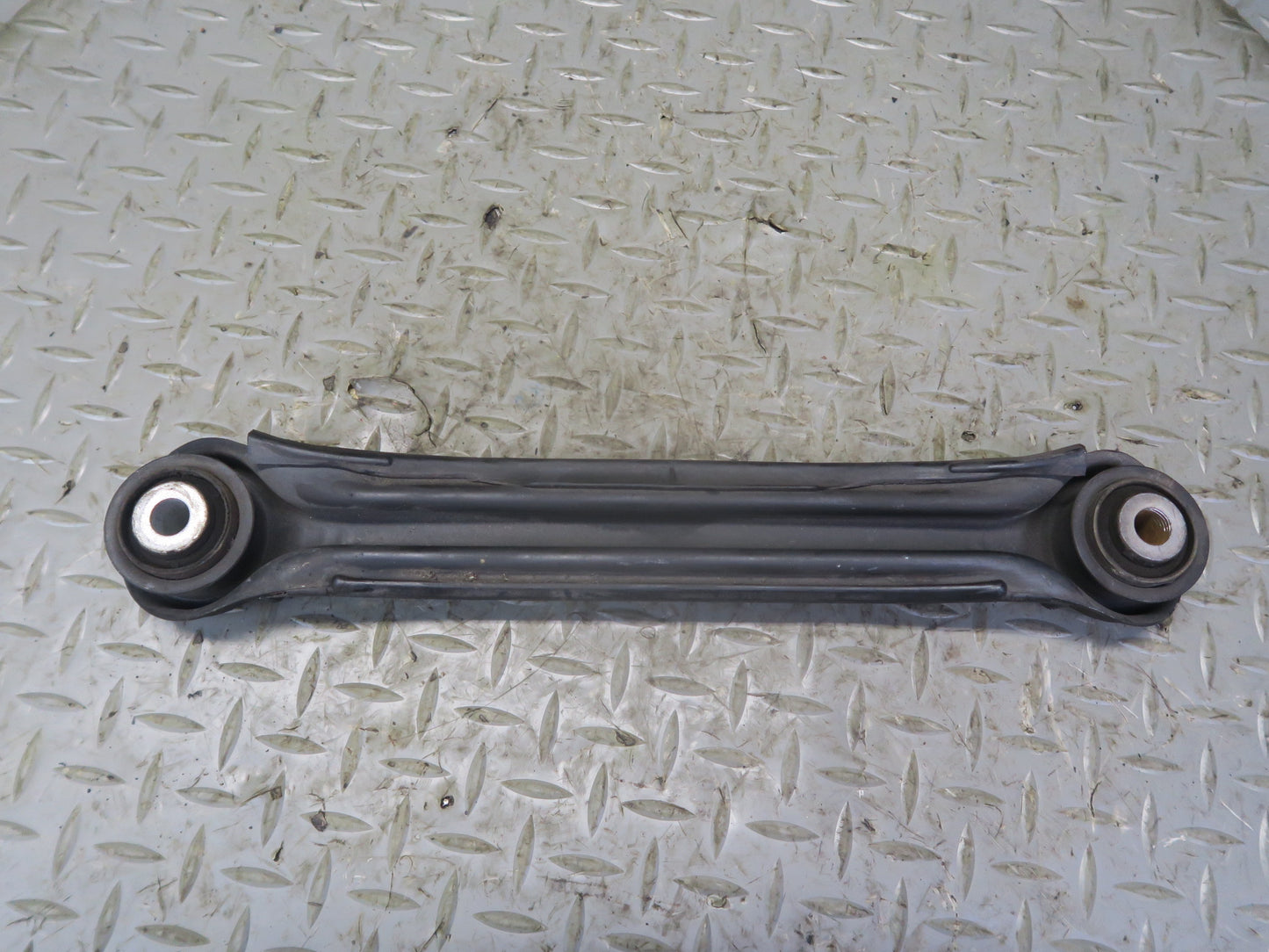 2012-2020 Mercedes R172 SLK SLC RWD Rear Left Side Suspension Control Arm Set