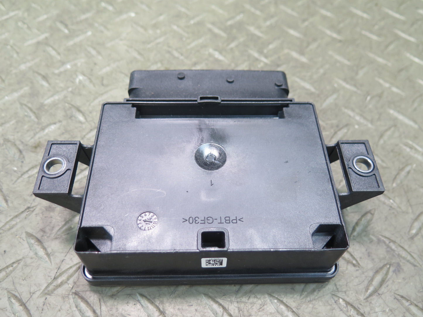 2012-2016 Mercedes R172 SLK Parking Brake Assist Control Module Unit A2469004512