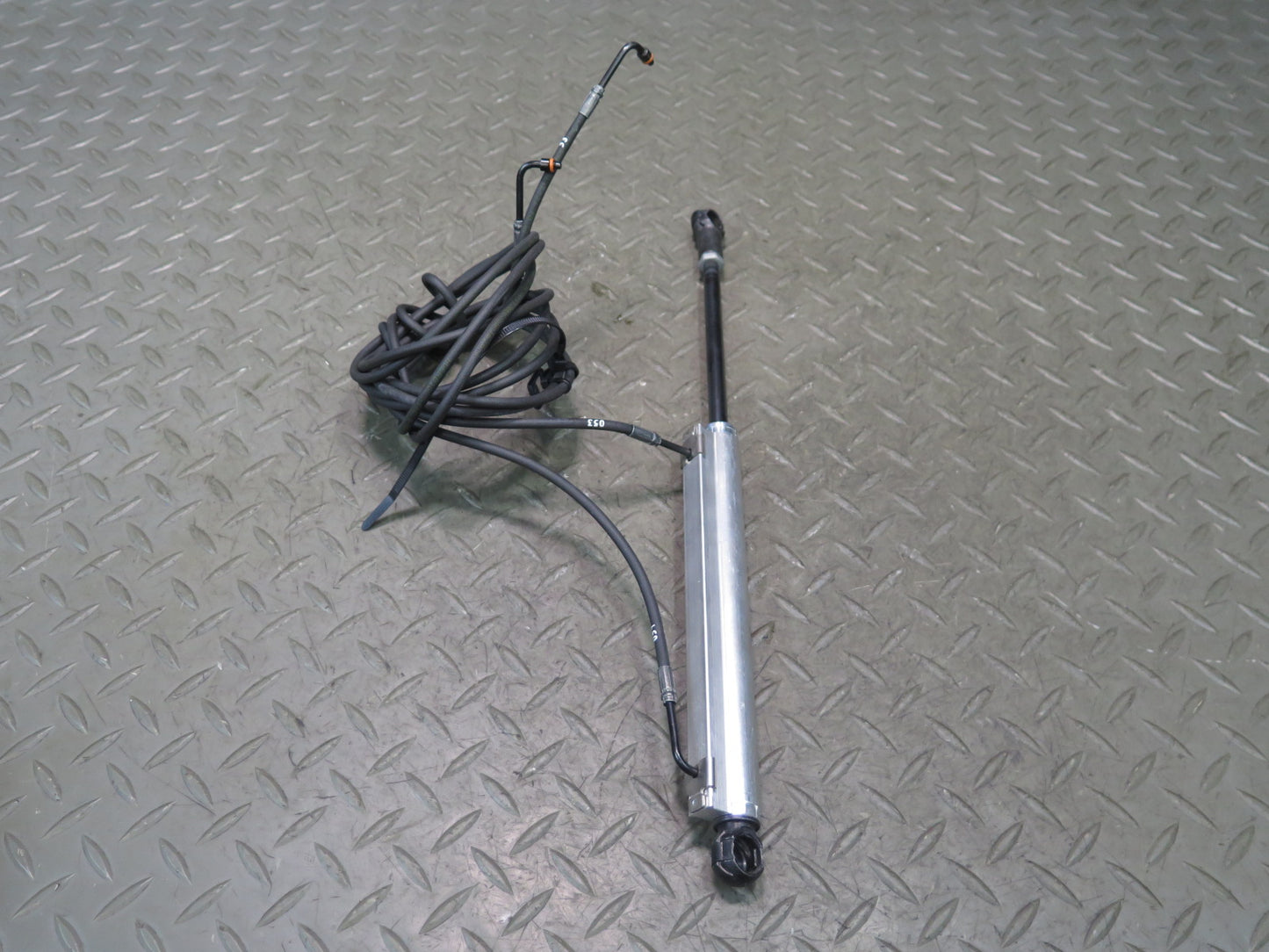 2012-2020 Mercedes R172 SLK SLC Convertible Roof TOP Left Trunk Lid Cylinder