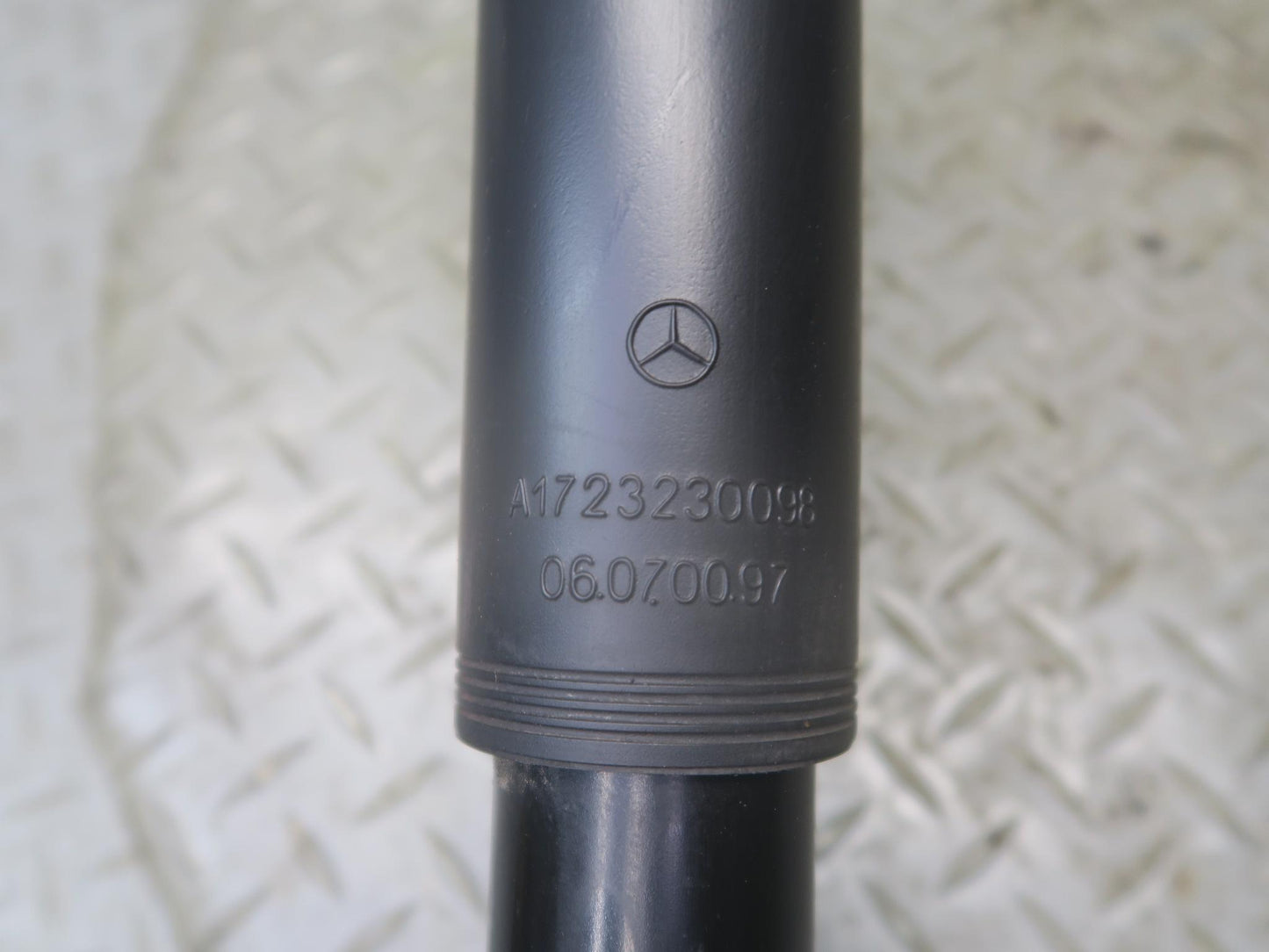 2012-2020 Mercedes R172 SLK SLC Rear Left & Right Side Shock Strut Absorber Set