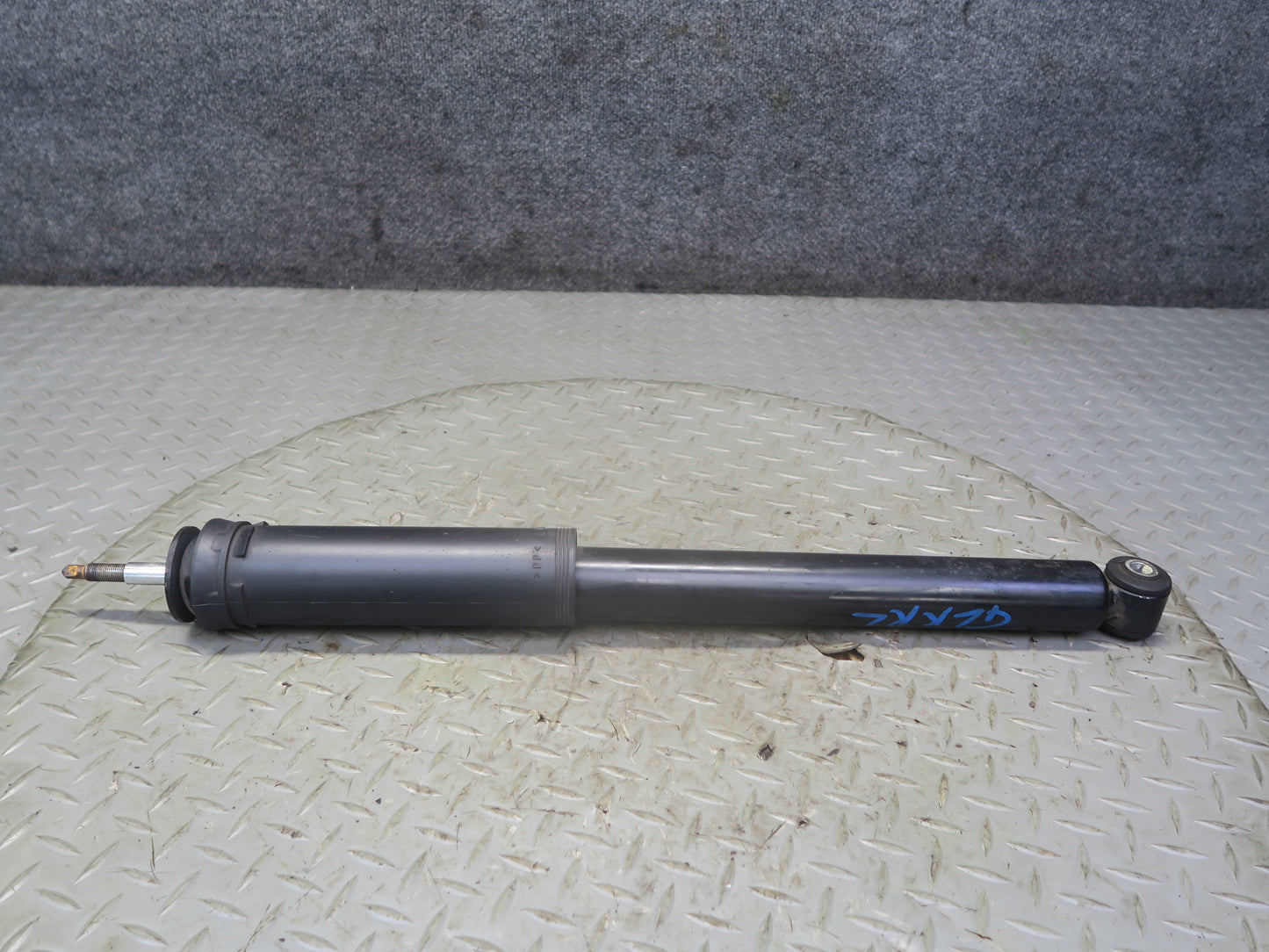 2012-2020 Mercedes R172 SLK SLC Rear Left & Right Side Shock Strut Absorber Set