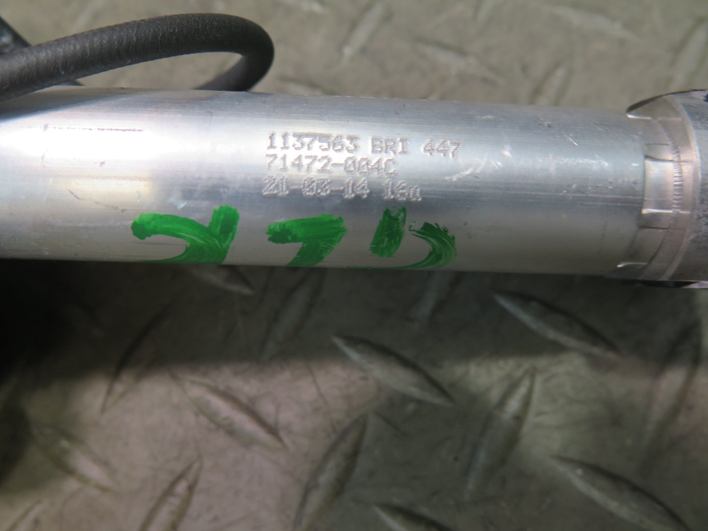 2012-2020 Mercedes R172 SLK SLC Convertible TOP Left Roof Hydraulic Cylinder