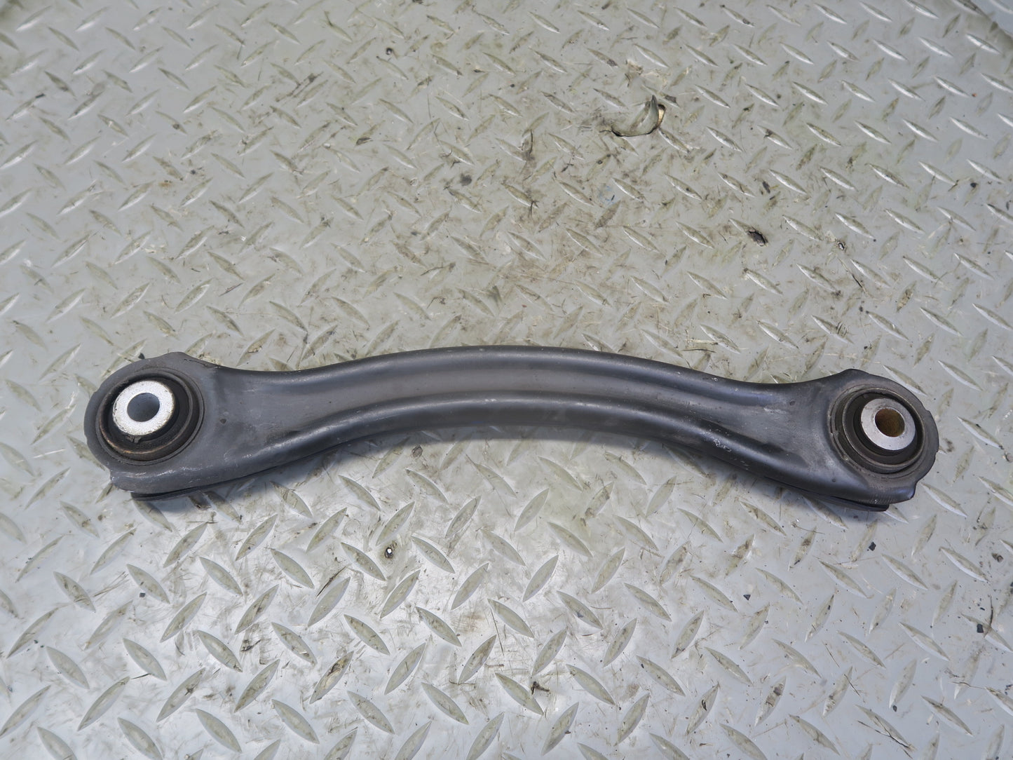 2012-2020 Mercedes R172 SLK SLC RWD Rear Right Side Suspension Control Arm Set