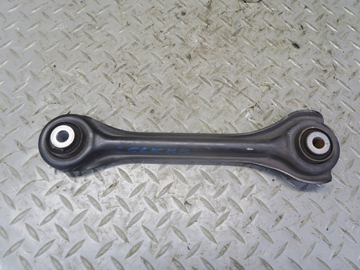 2012-2020 Mercedes R172 SLK SLC RWD Rear Right Side Suspension Control Arm Set