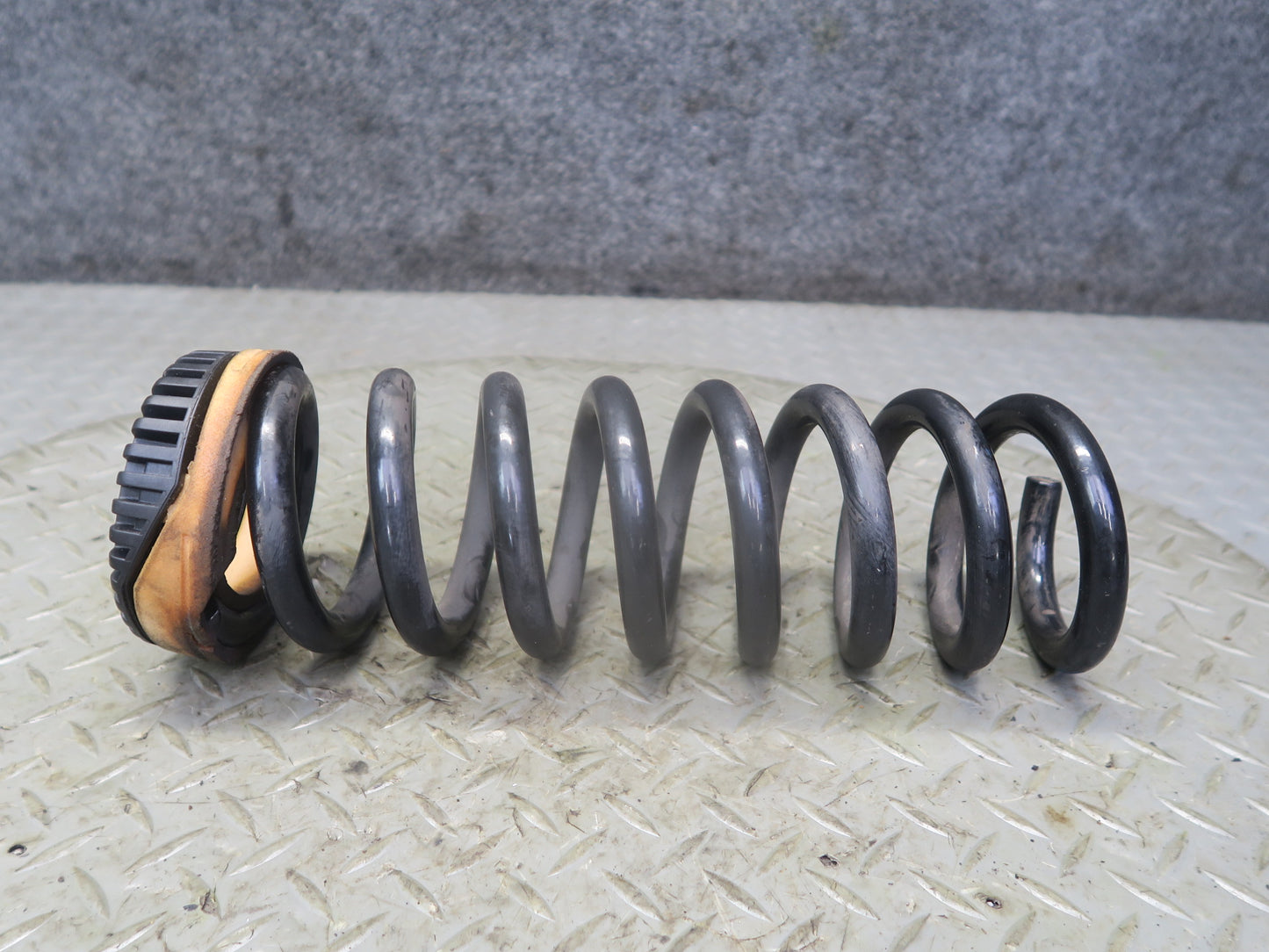 2012-2020 Mercedes R172 SLK SLC RWD Rear Suspension Left & Right Coil Spring Set