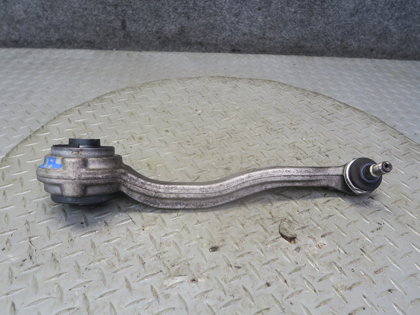 2012-2020 Mercedes R172 SLK SLC RWD Front Left Side Suspension Control Arm Set