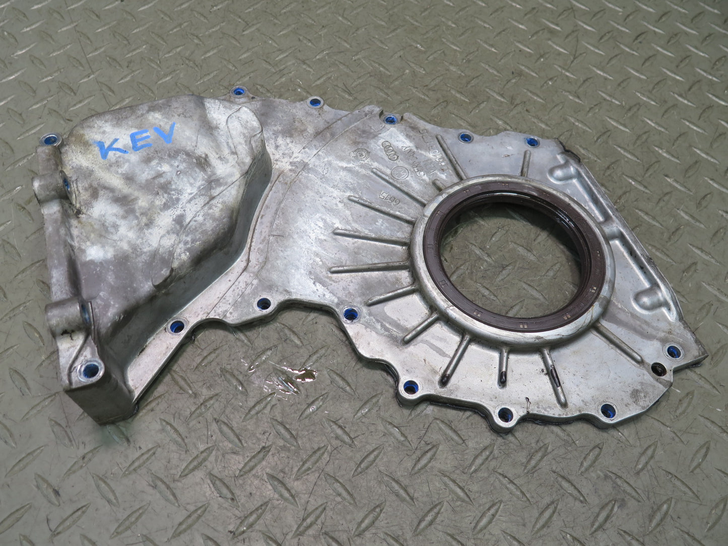 01-03 VW Eurovan T4 2.8L AXK Engine Motor Timing Chain Plate Cover OEM