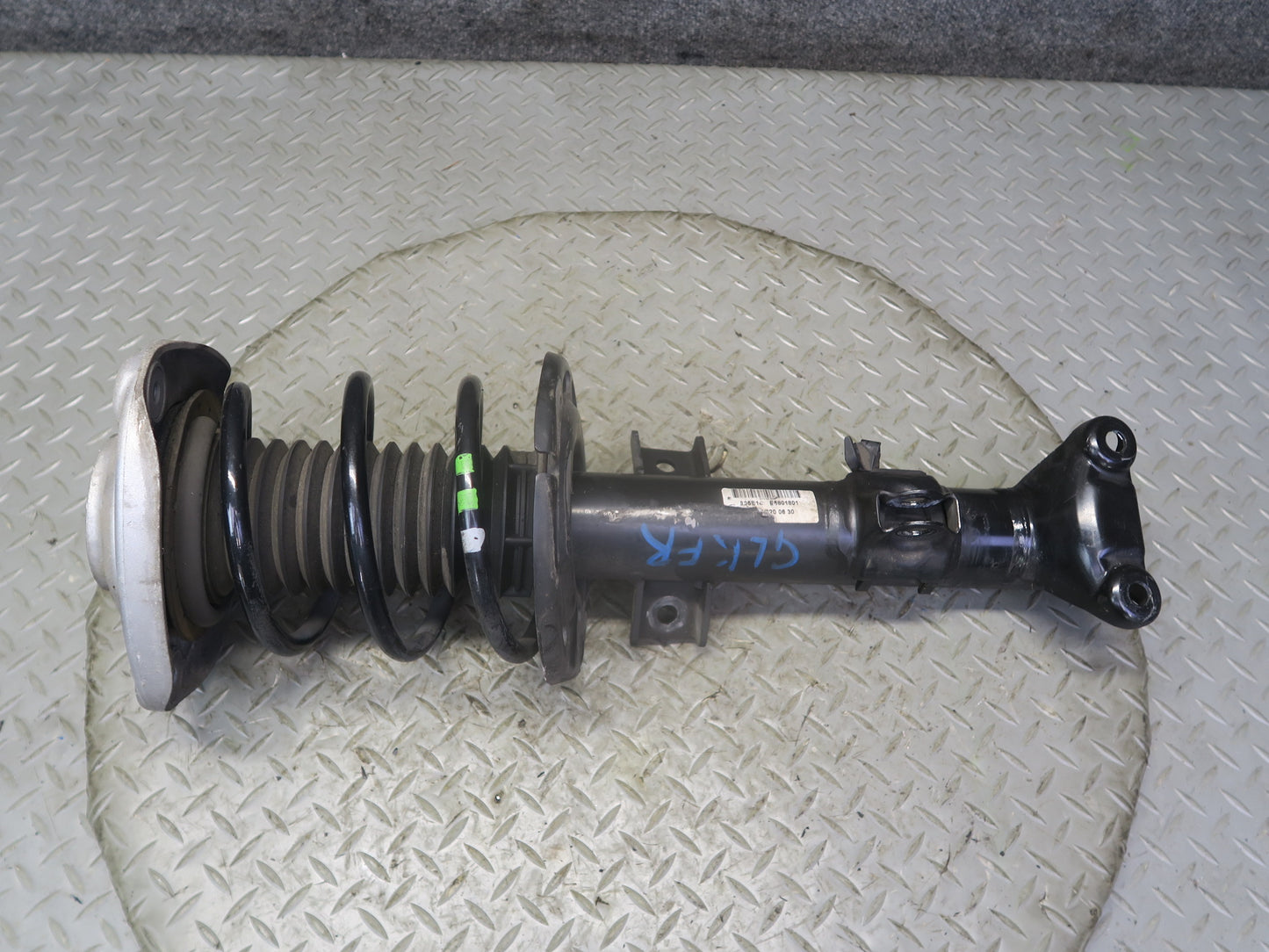 2012-2020 Mercedes R172 SLK SLC Front Left & Right Side Shock Strut Absorber Set