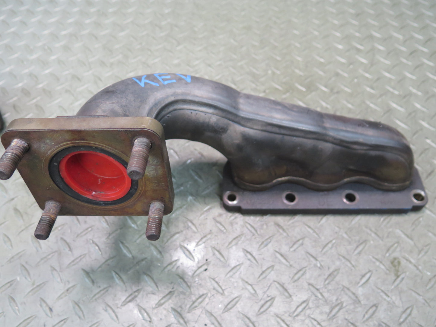 01-03 VW Eurovan T4 2.8L AXK Set of 2 Engine Exhaust Manifold OEM