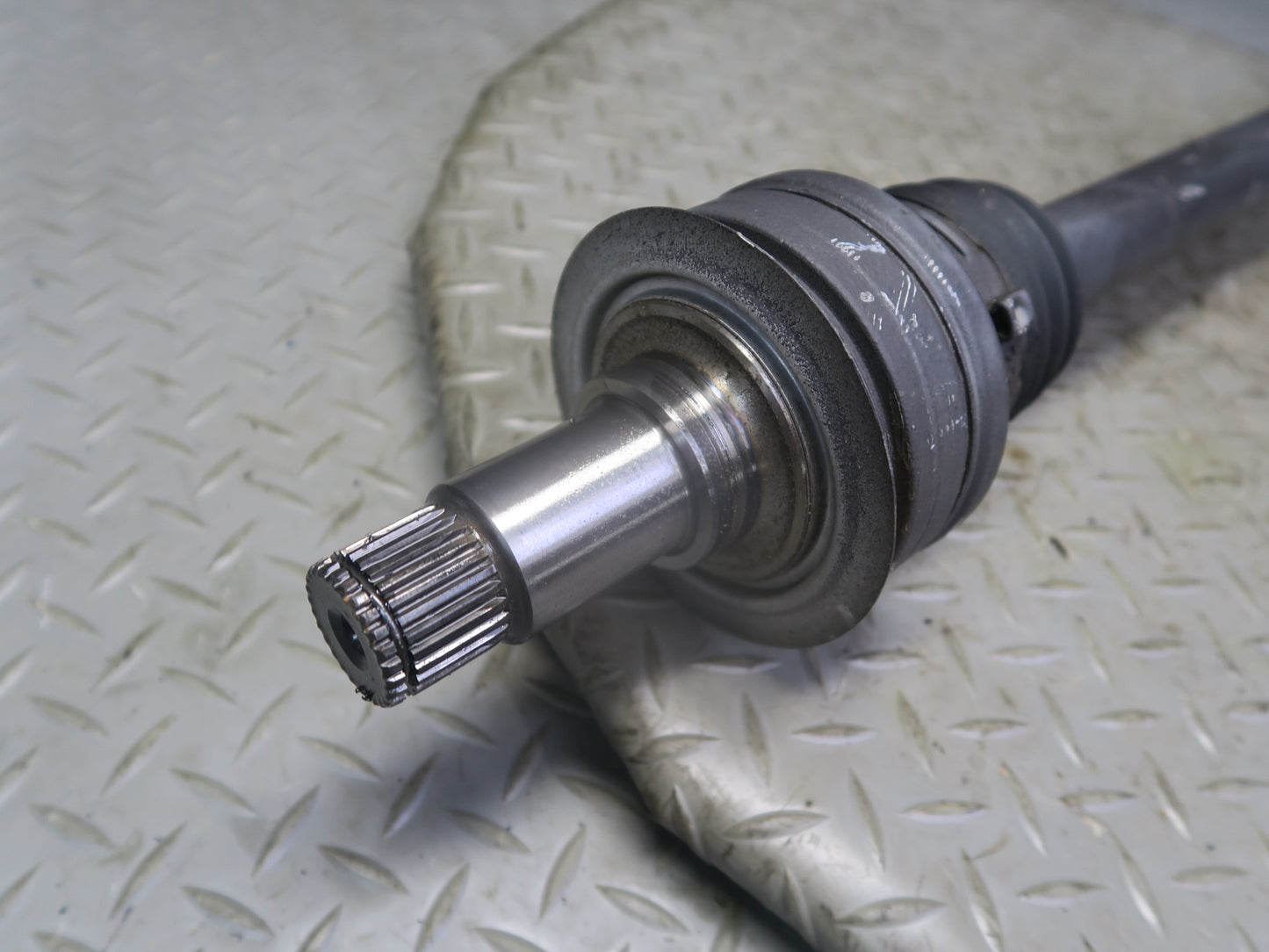 2012-2016 Mercedes R172 SLK RWD Rear Right Pass Side Suspension Axle Shaft