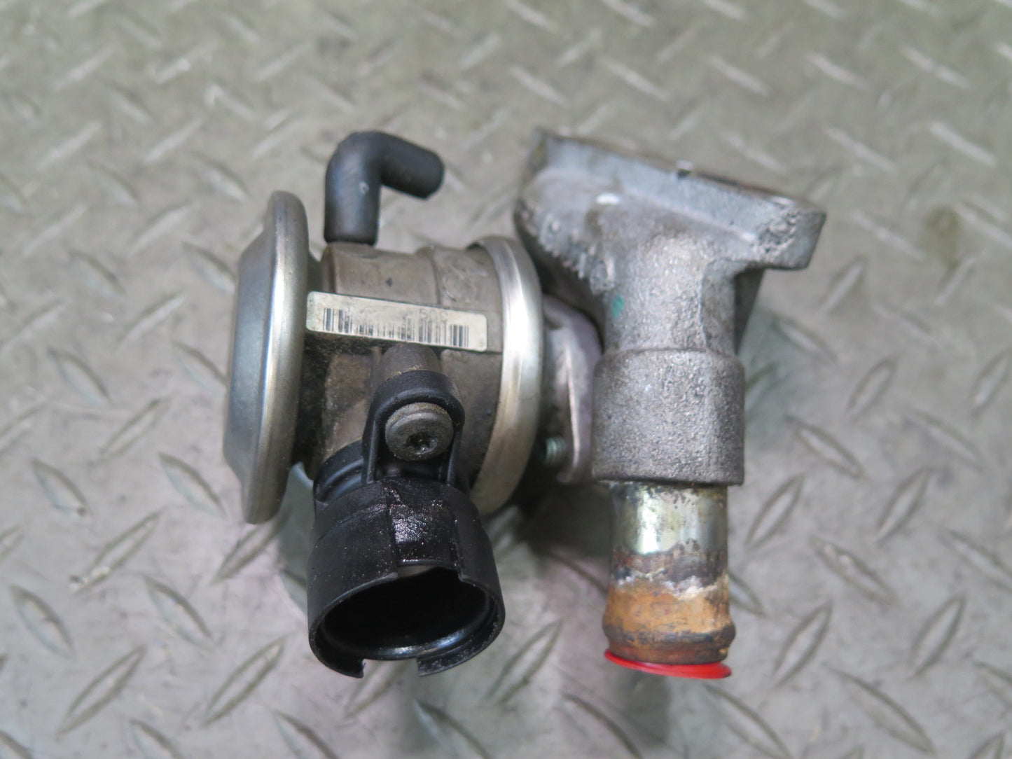 01-03 VW Eurovan T4 2.8L EGR Combi Valve w Bracket 136K Miles OEM