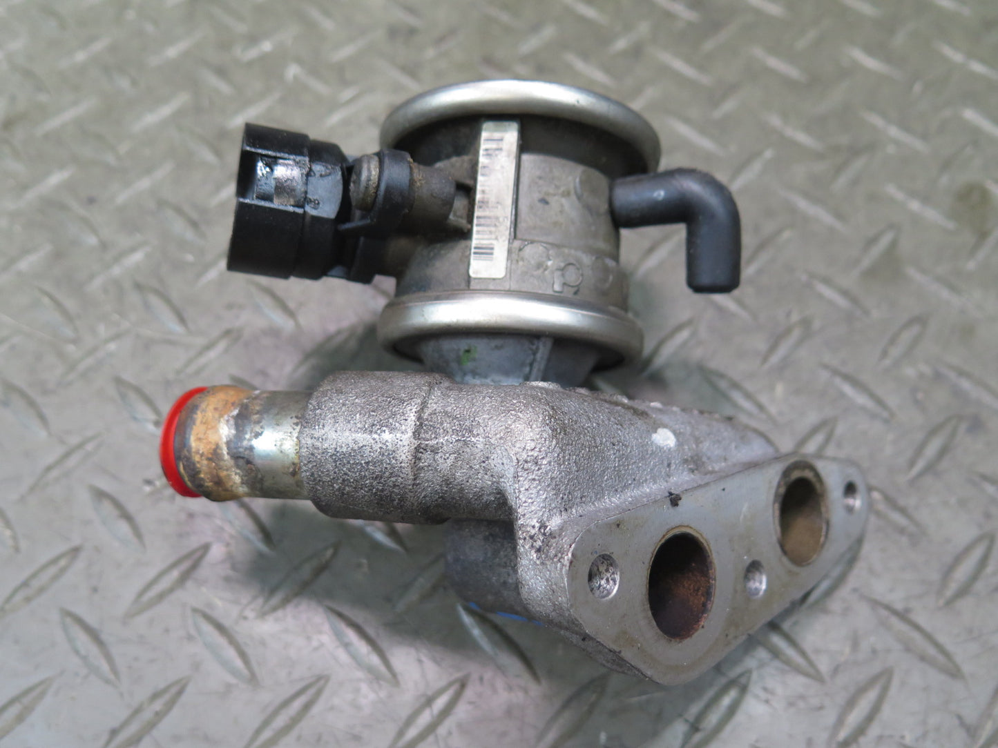 01-03 VW Eurovan T4 2.8L EGR Combi Valve w Bracket 136K Miles OEM