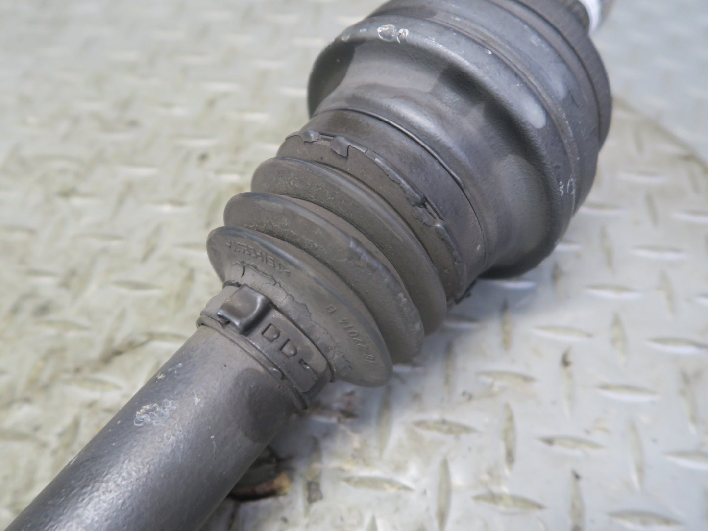 2012-2016 Mercedes R172 SLK RWD Rear Right Pass Side Suspension Axle Shaft