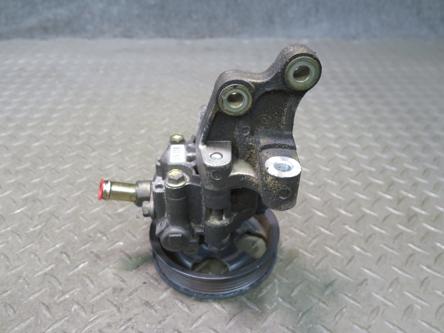 01-06 Lexus LS430 UCF30L 3UZFE Power Steering Pump w Pulley OEM